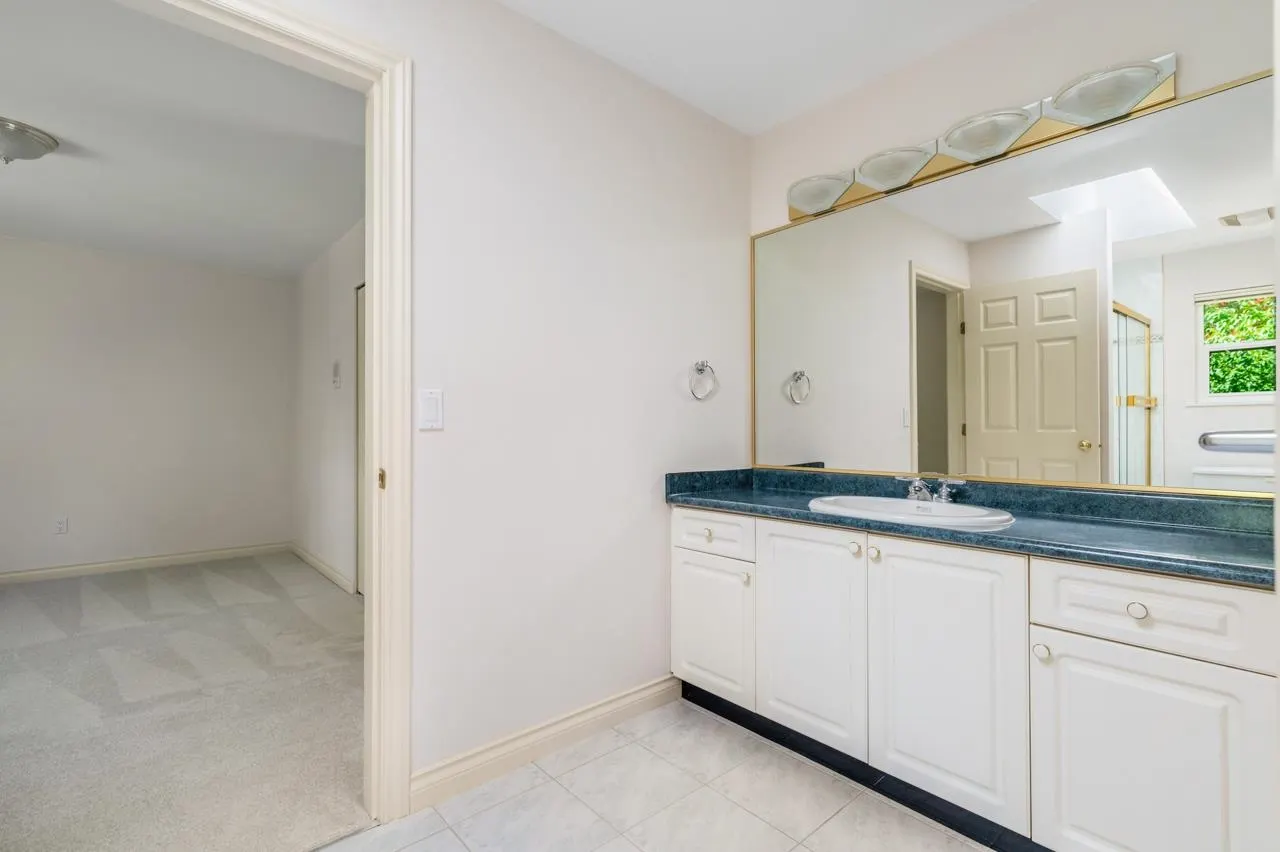 2529 Sapphire Place