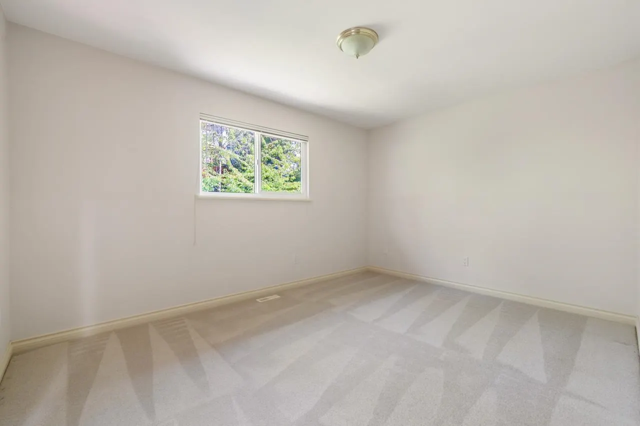 2529 Sapphire Place