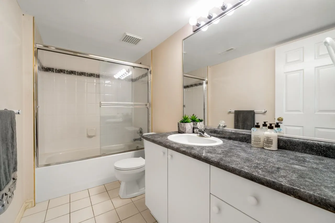 2529 Sapphire Place