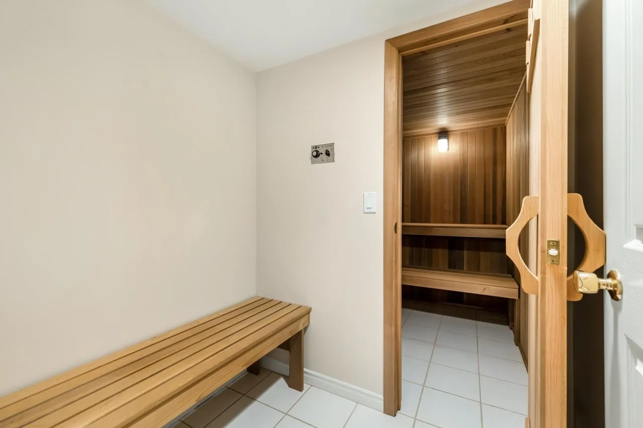 2529 Sapphire Place