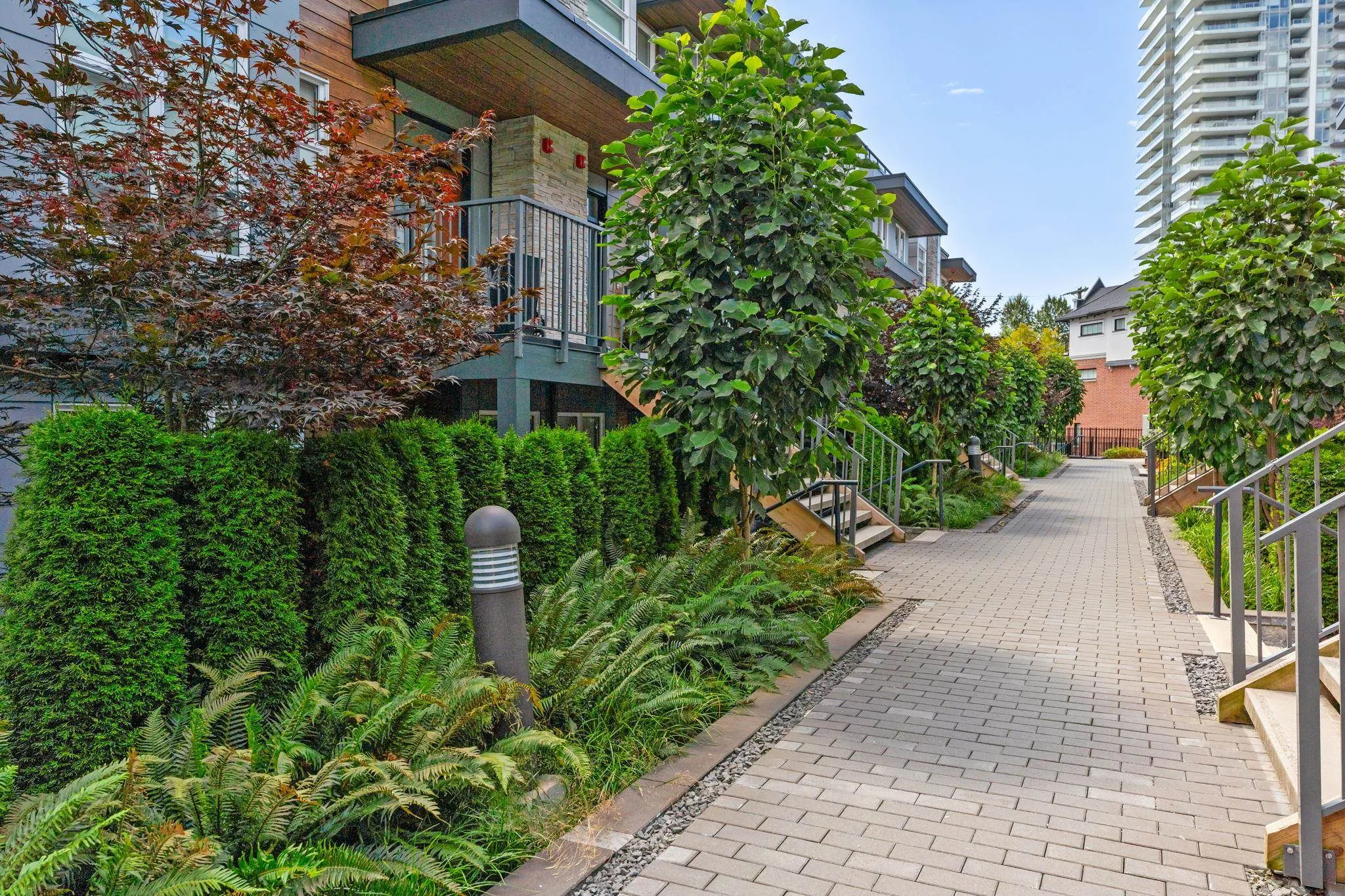 111 2060 Curling Road