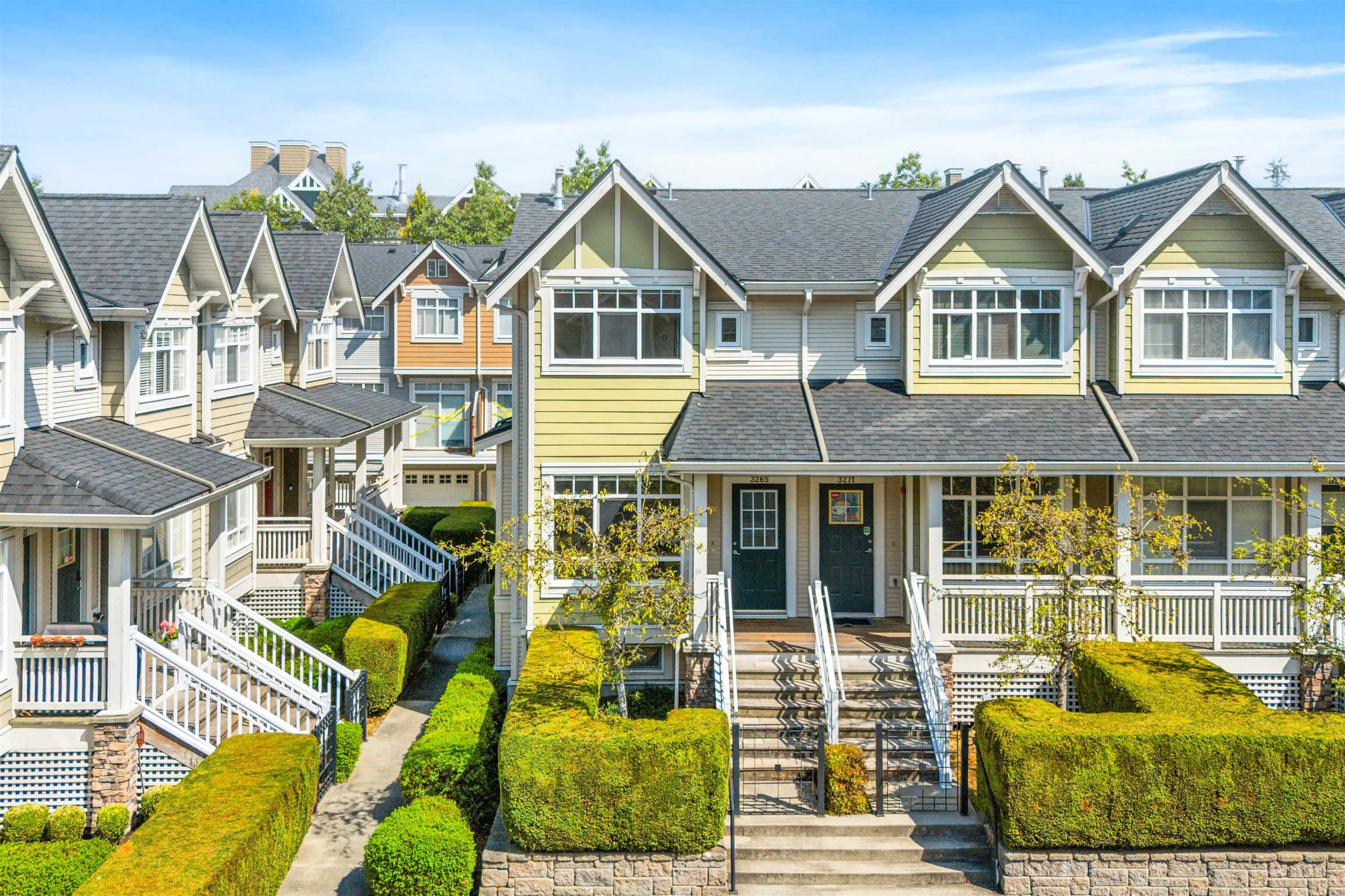 3265 Clermont Mews