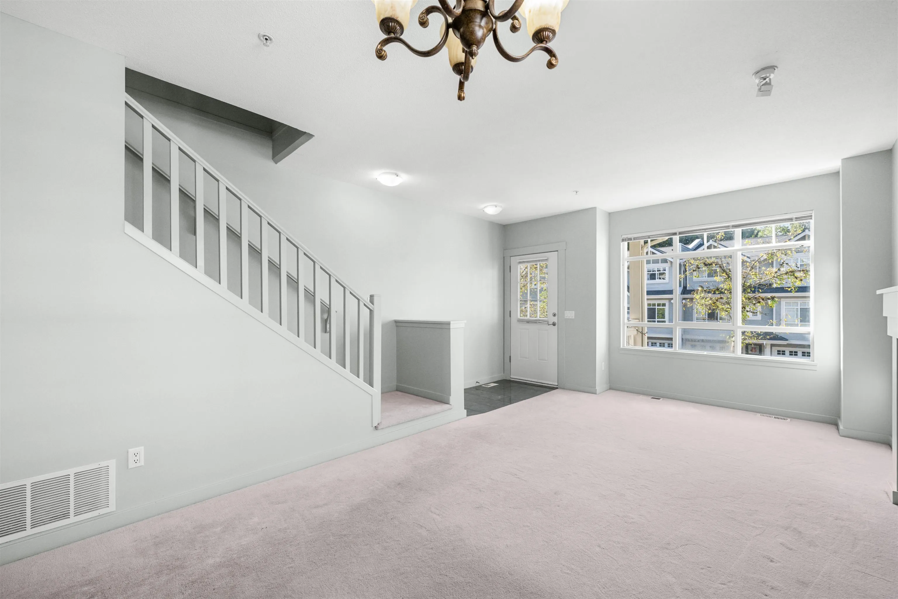 3265 Clermont Mews