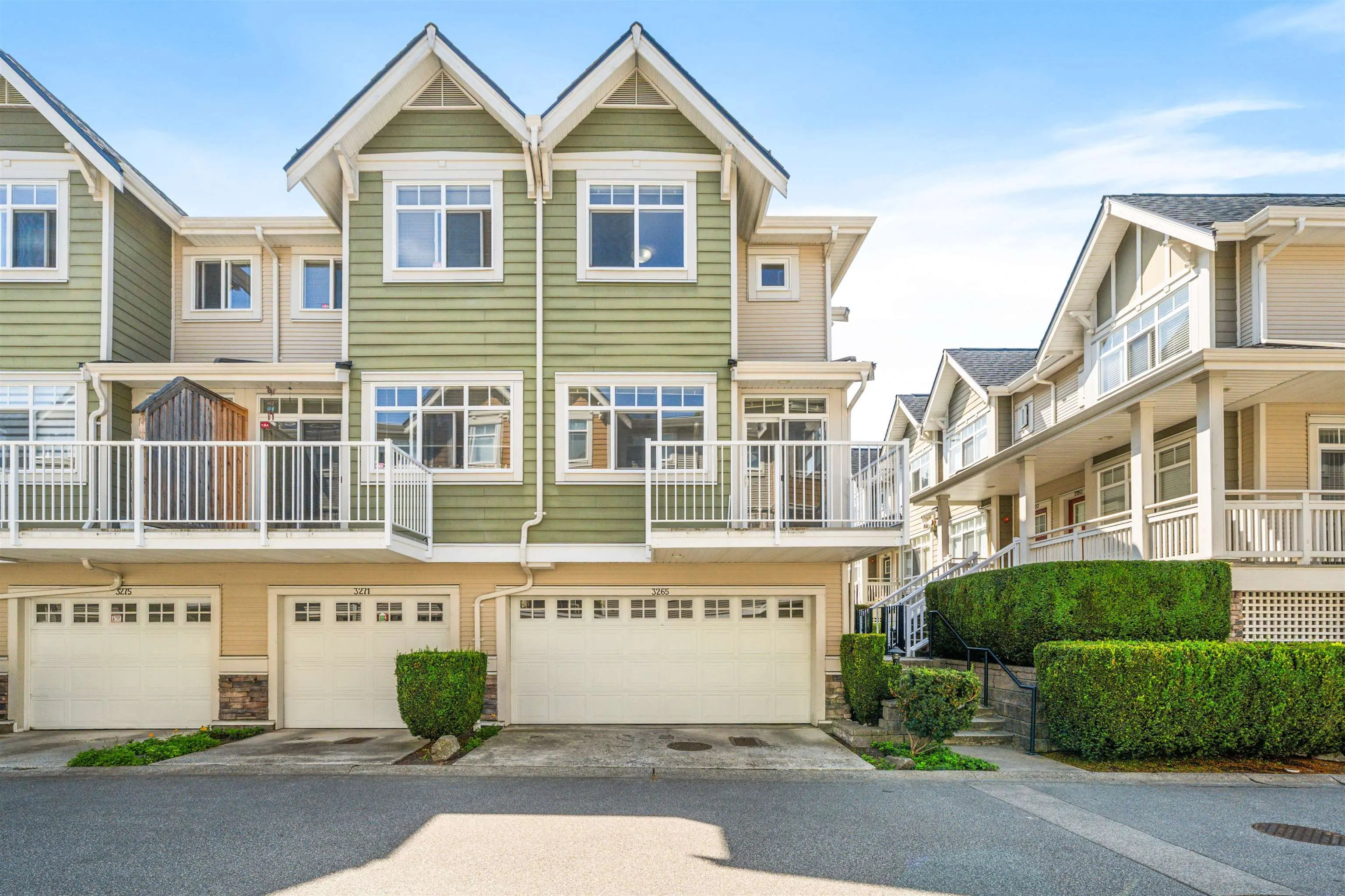 3265 Clermont Mews
