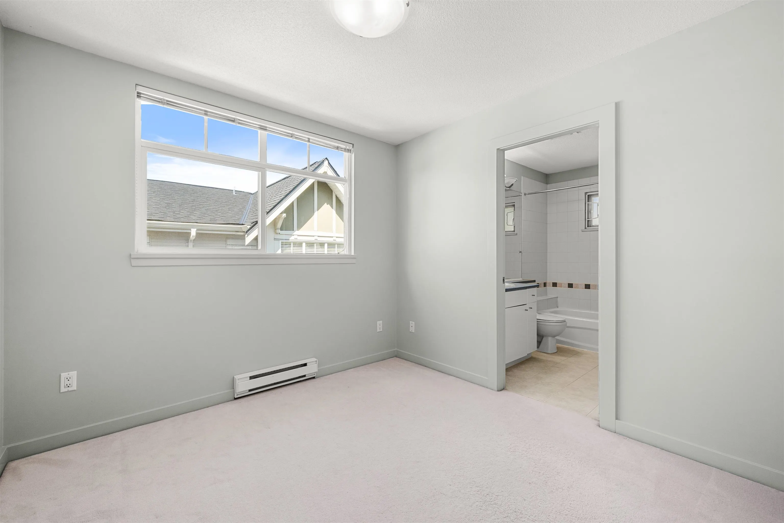 3265 Clermont Mews