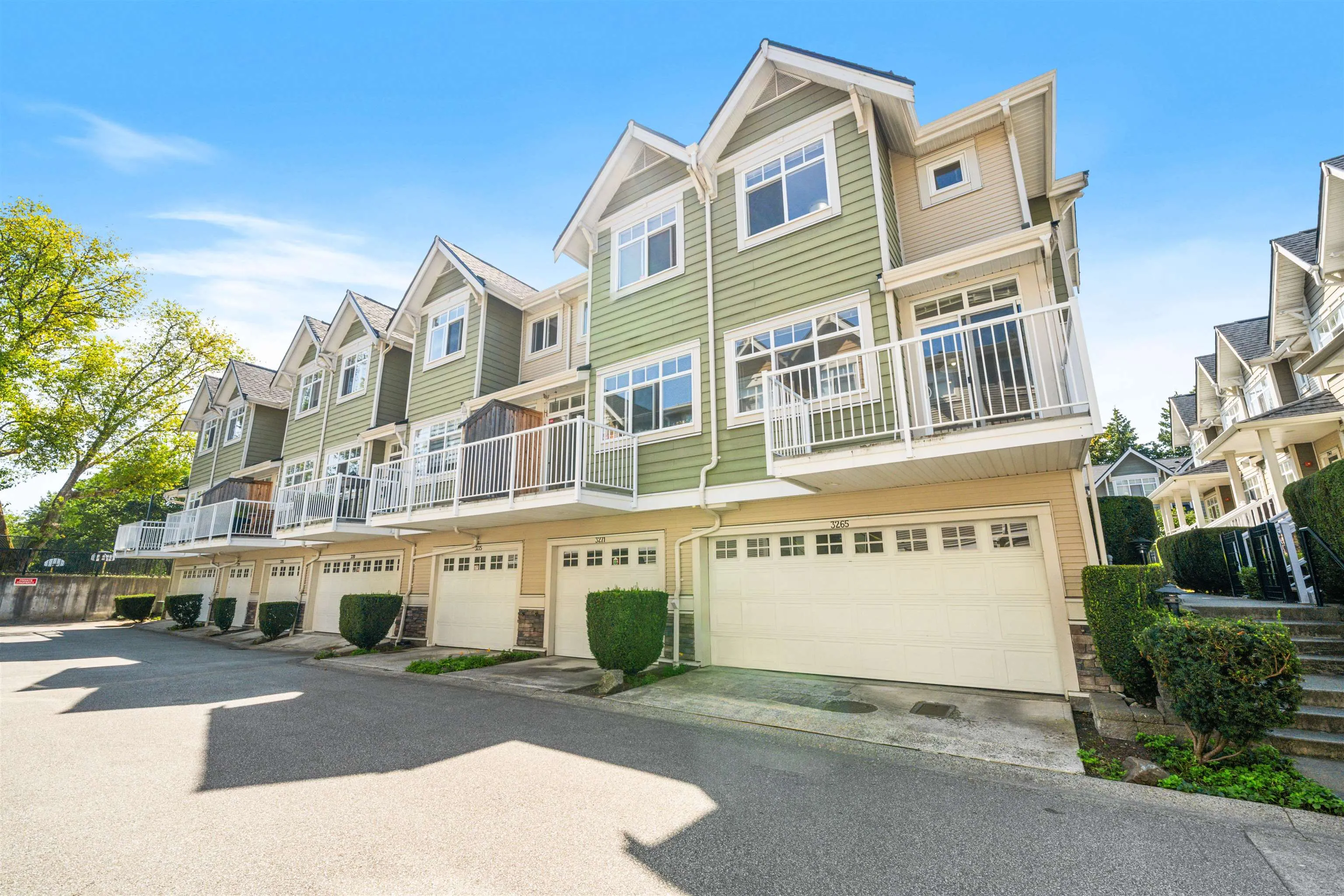 3265 Clermont Mews