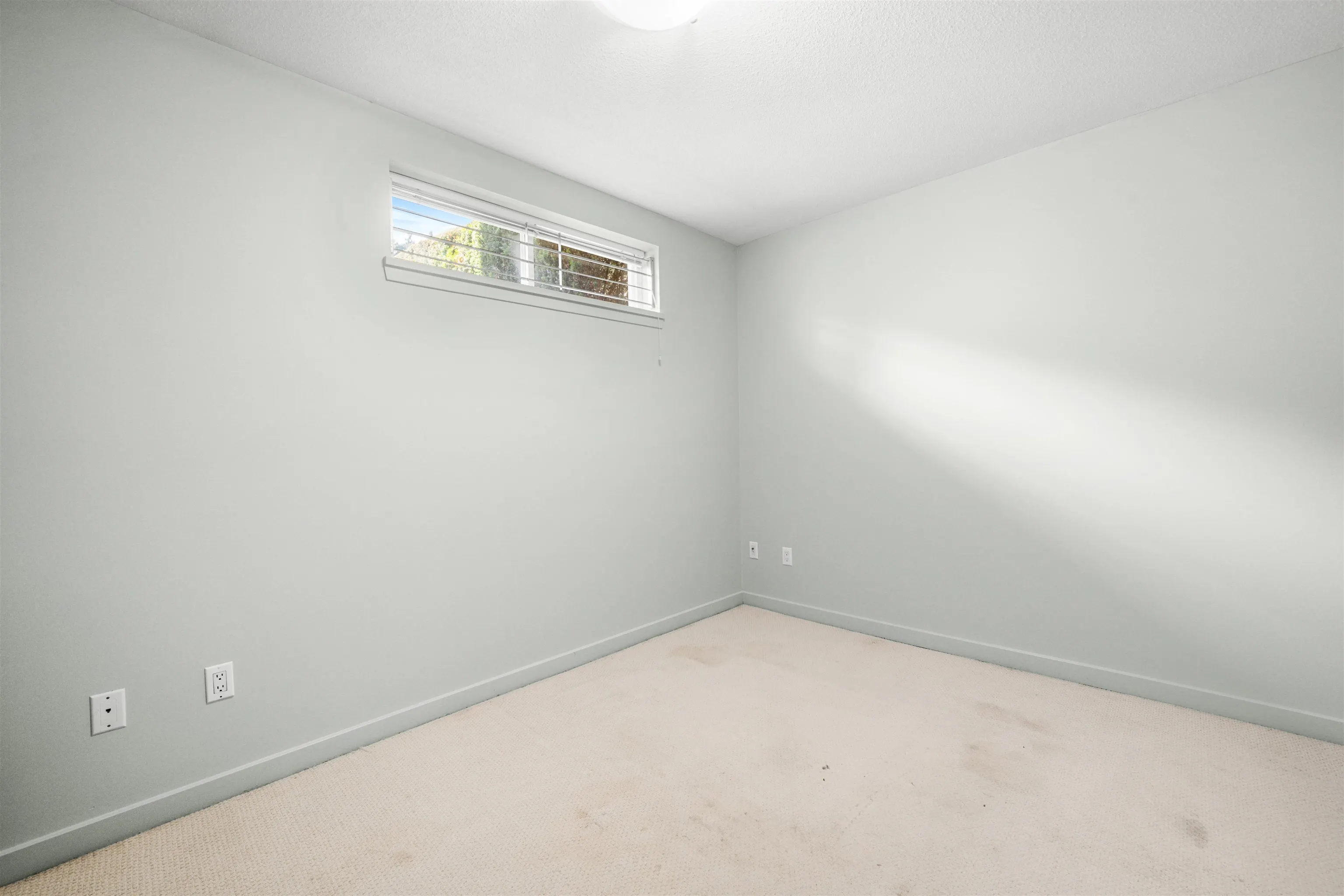 3265 Clermont Mews