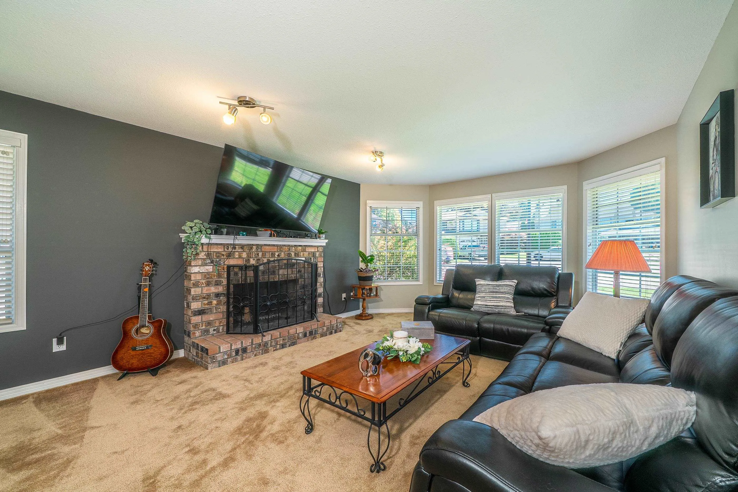 21934 Highview Place