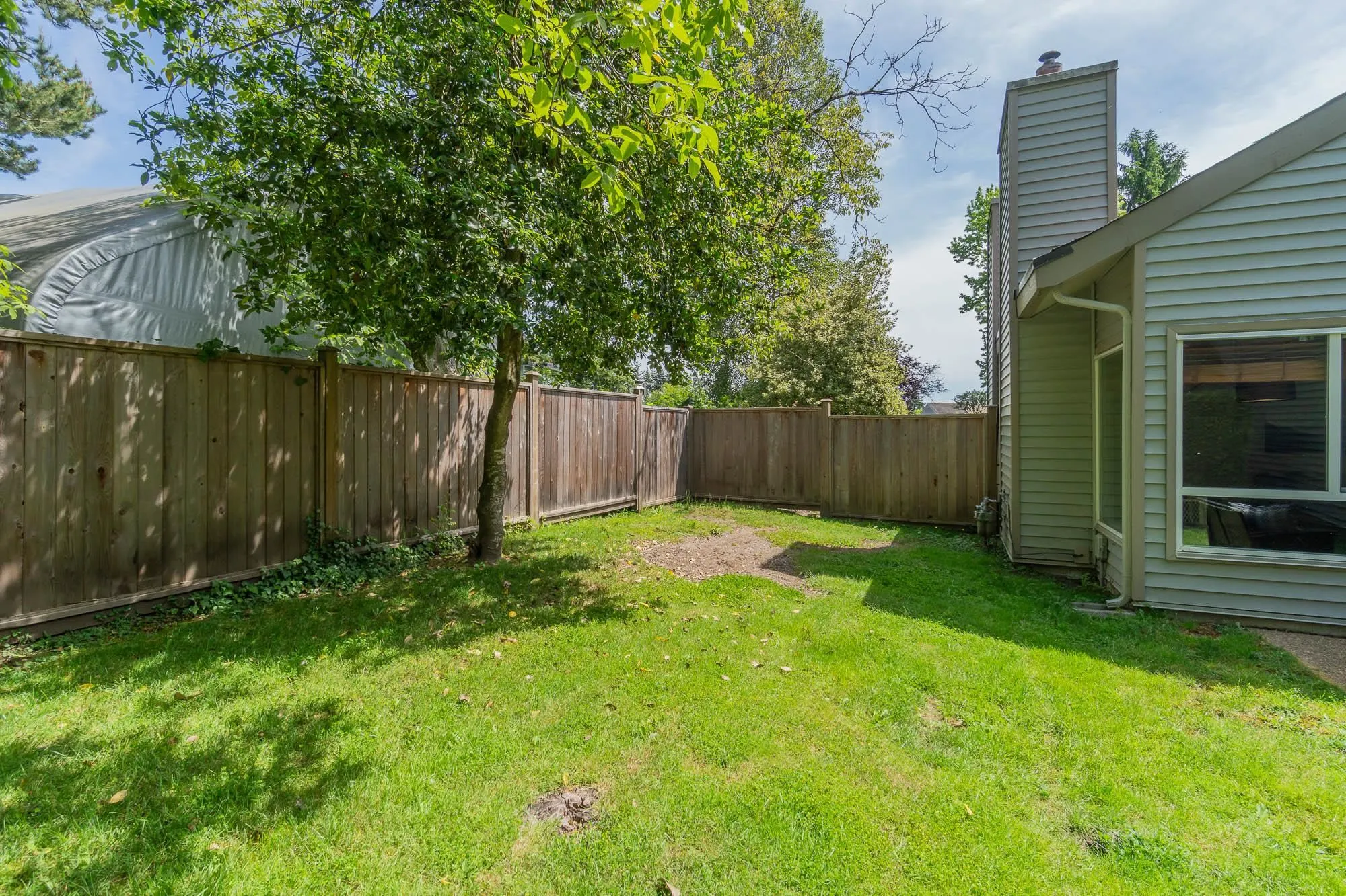 6229 E Greenside Drive