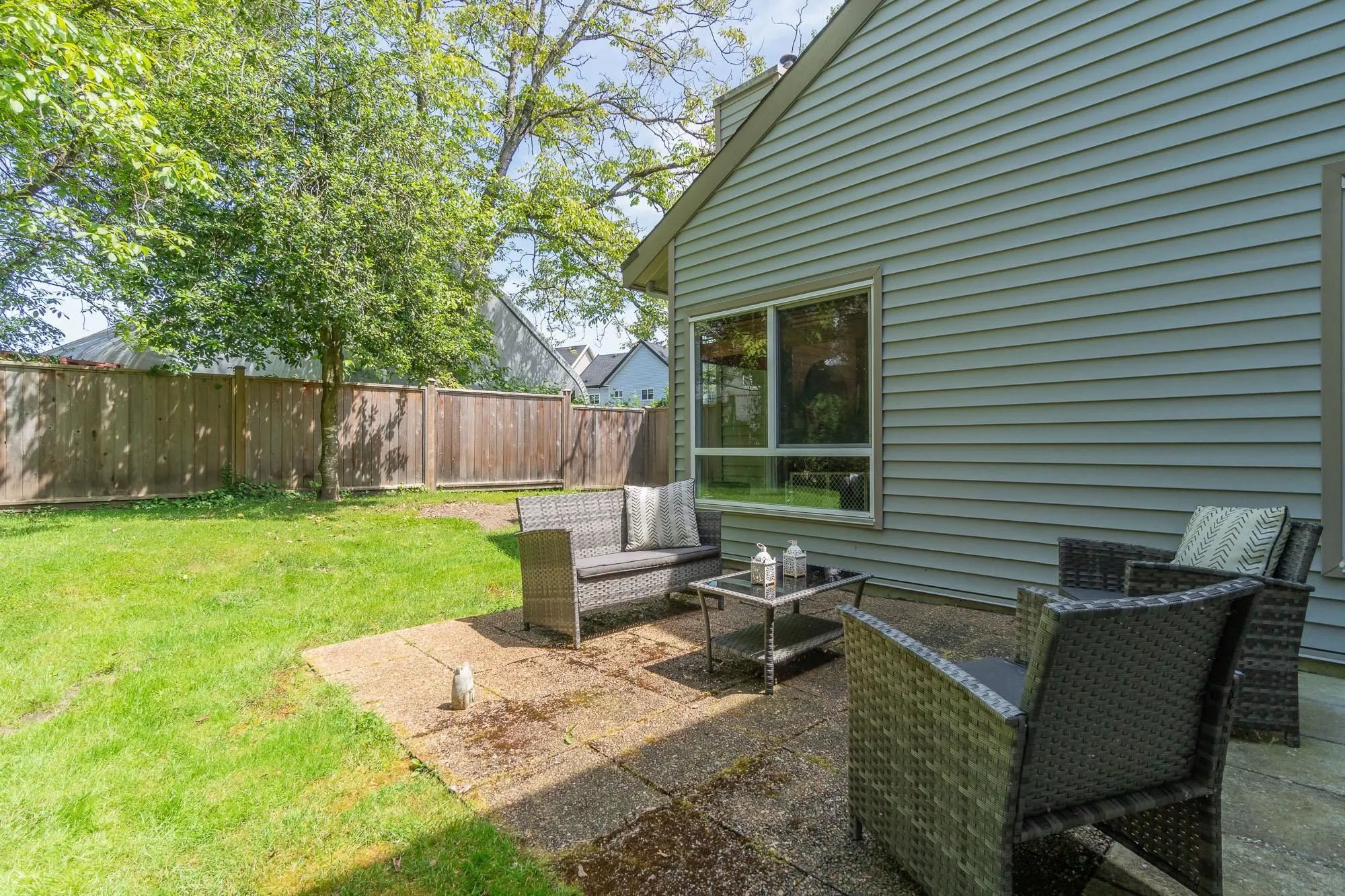 6229 E Greenside Drive