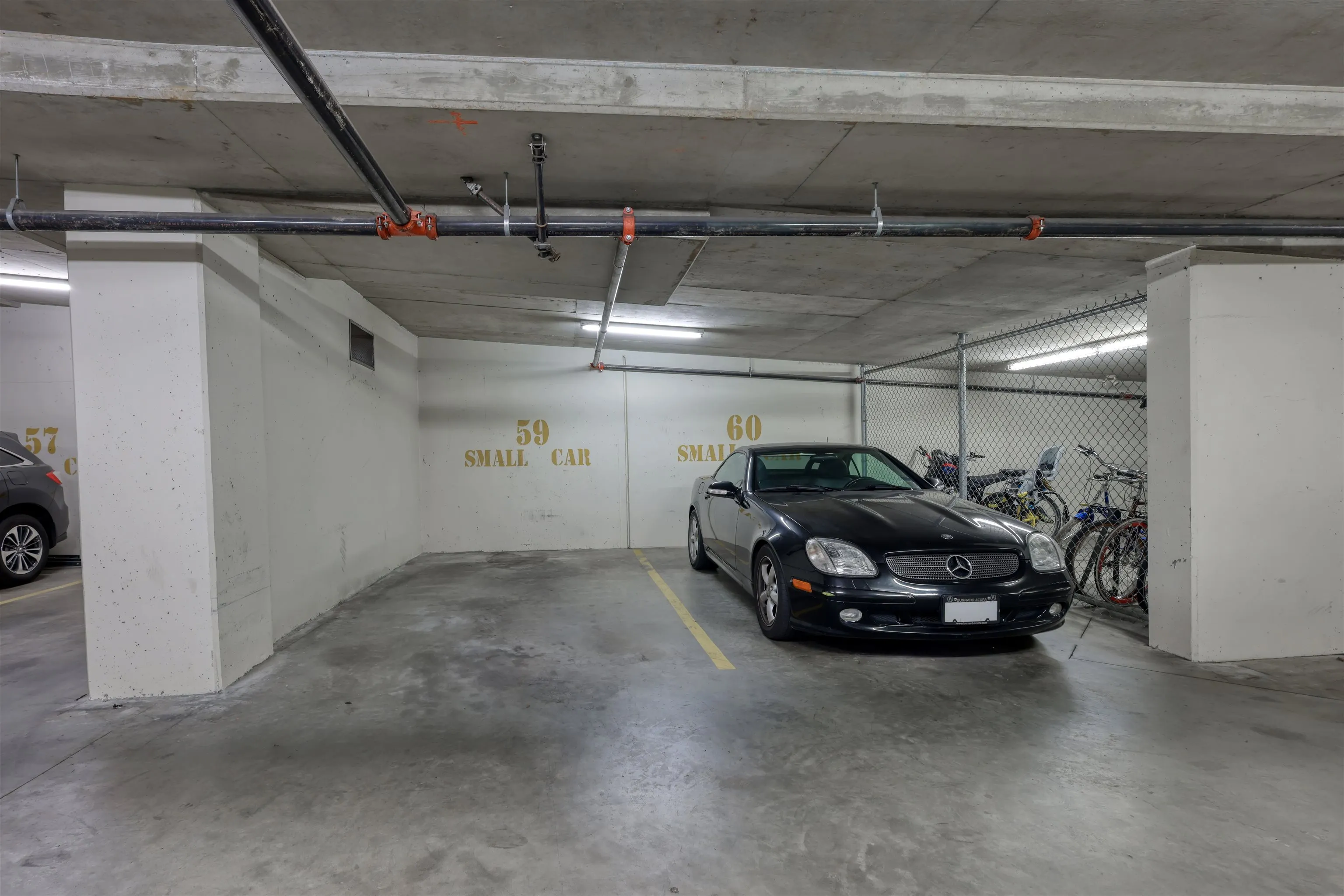 402 1478 W Hastings Street