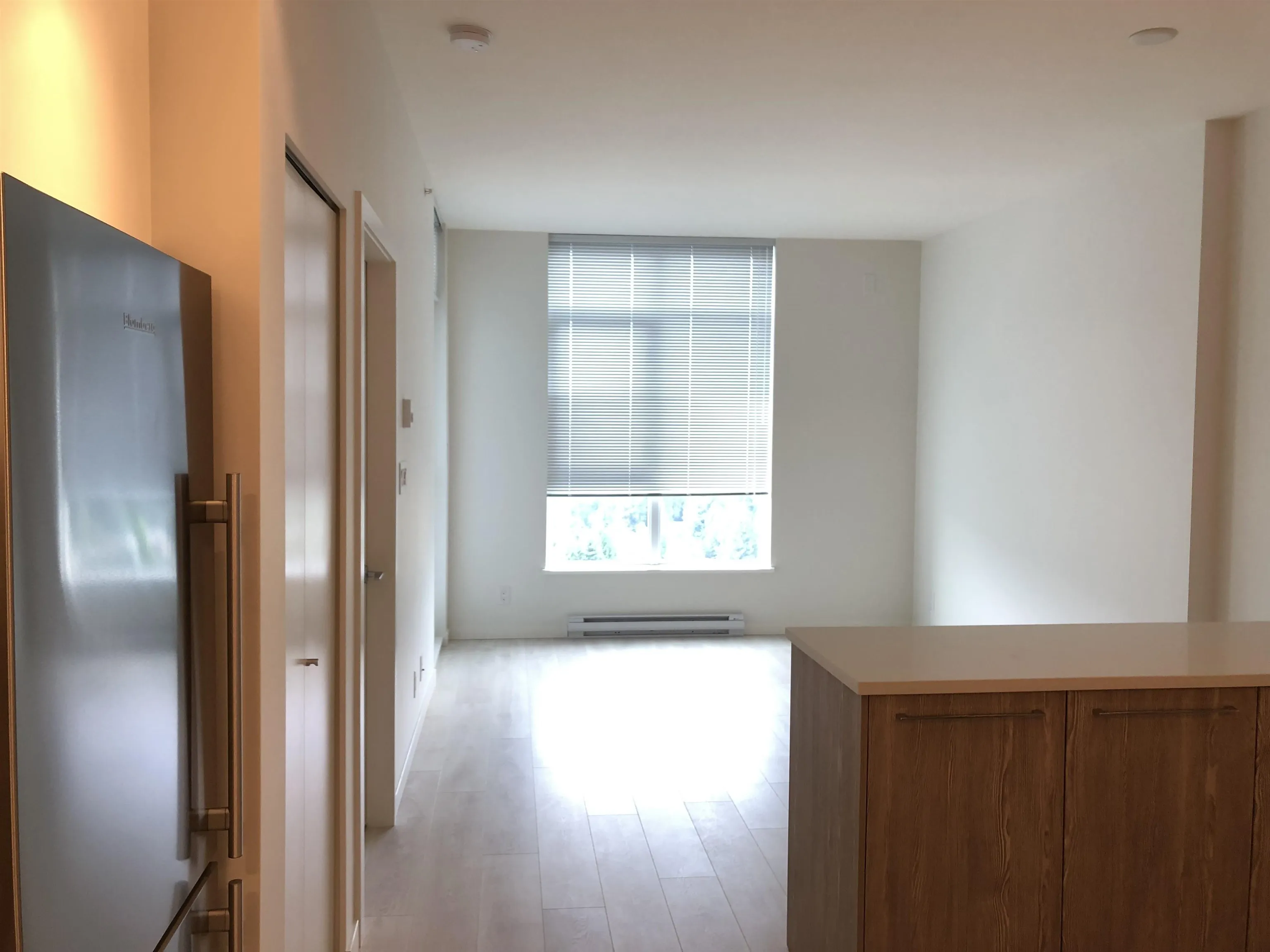 1905 691 North Road