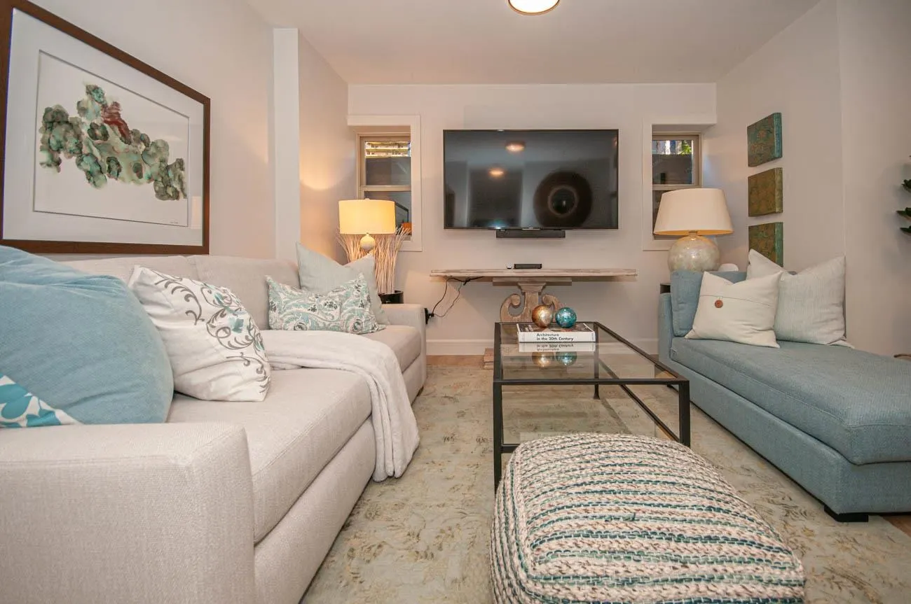 Suite 1534 Bewicke Avenue