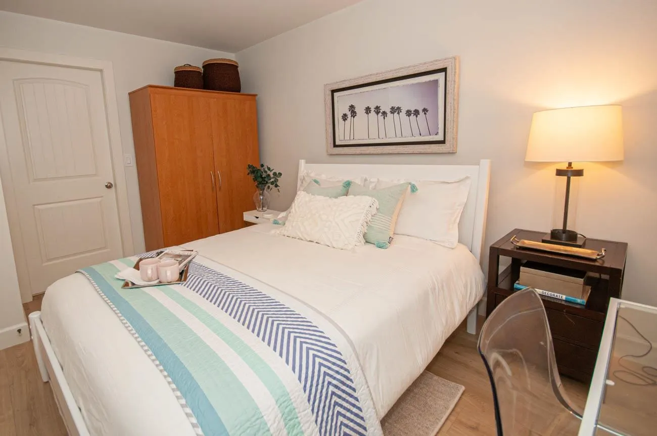Suite 1534 Bewicke Avenue