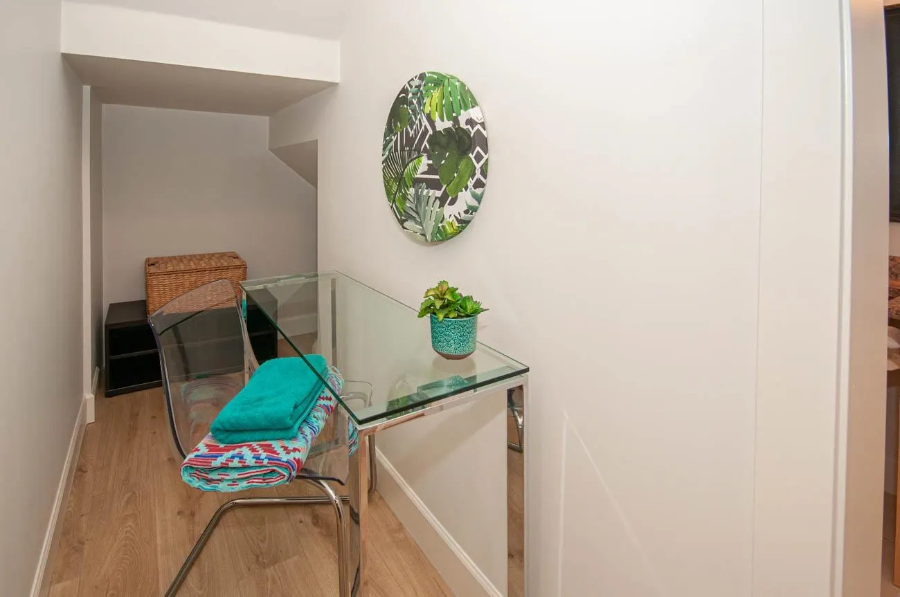Suite 1534 Bewicke Avenue