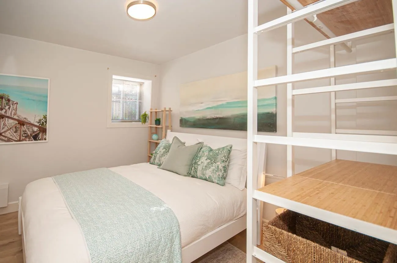 Suite 1534 Bewicke Avenue