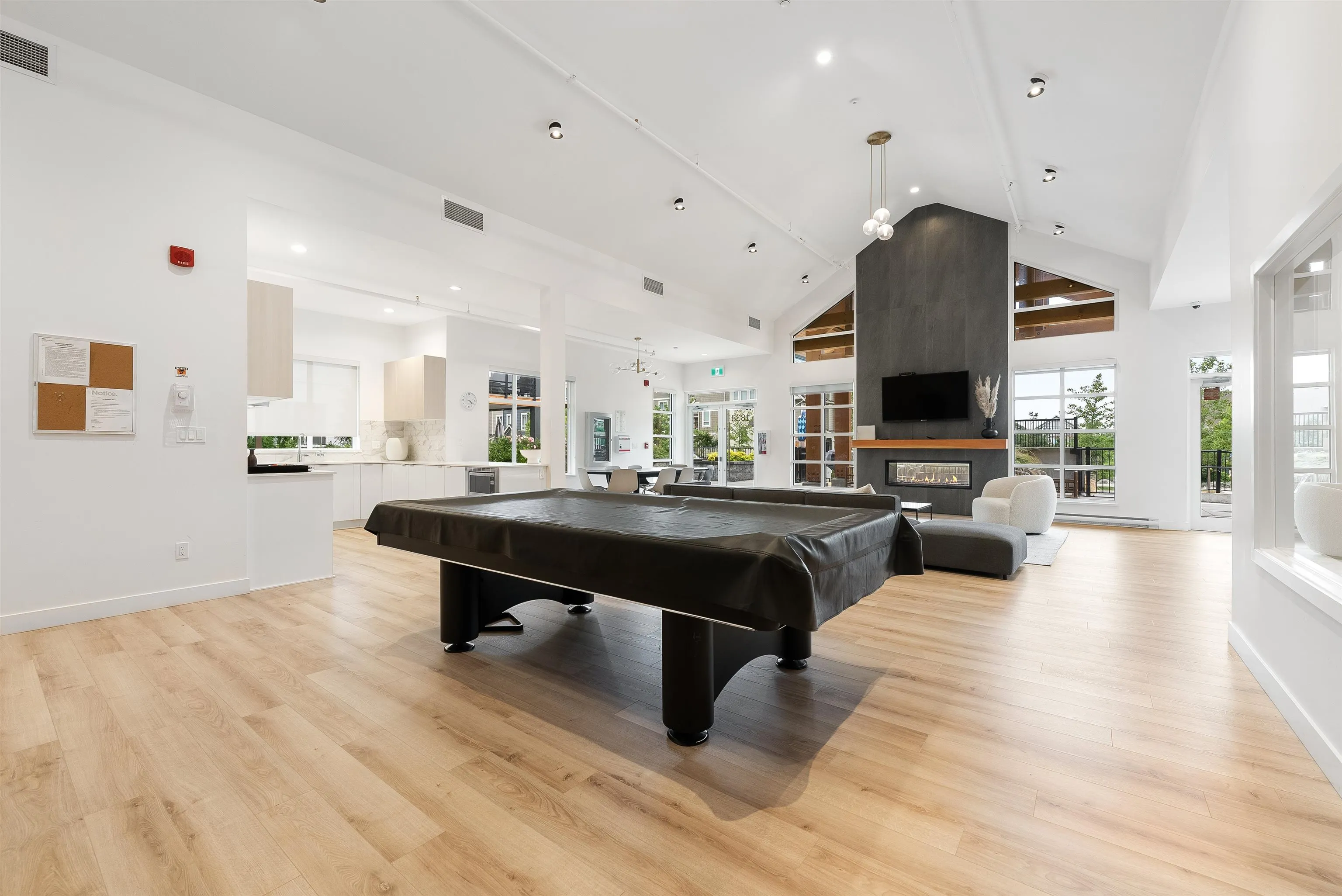 308 1892 Starling Drive