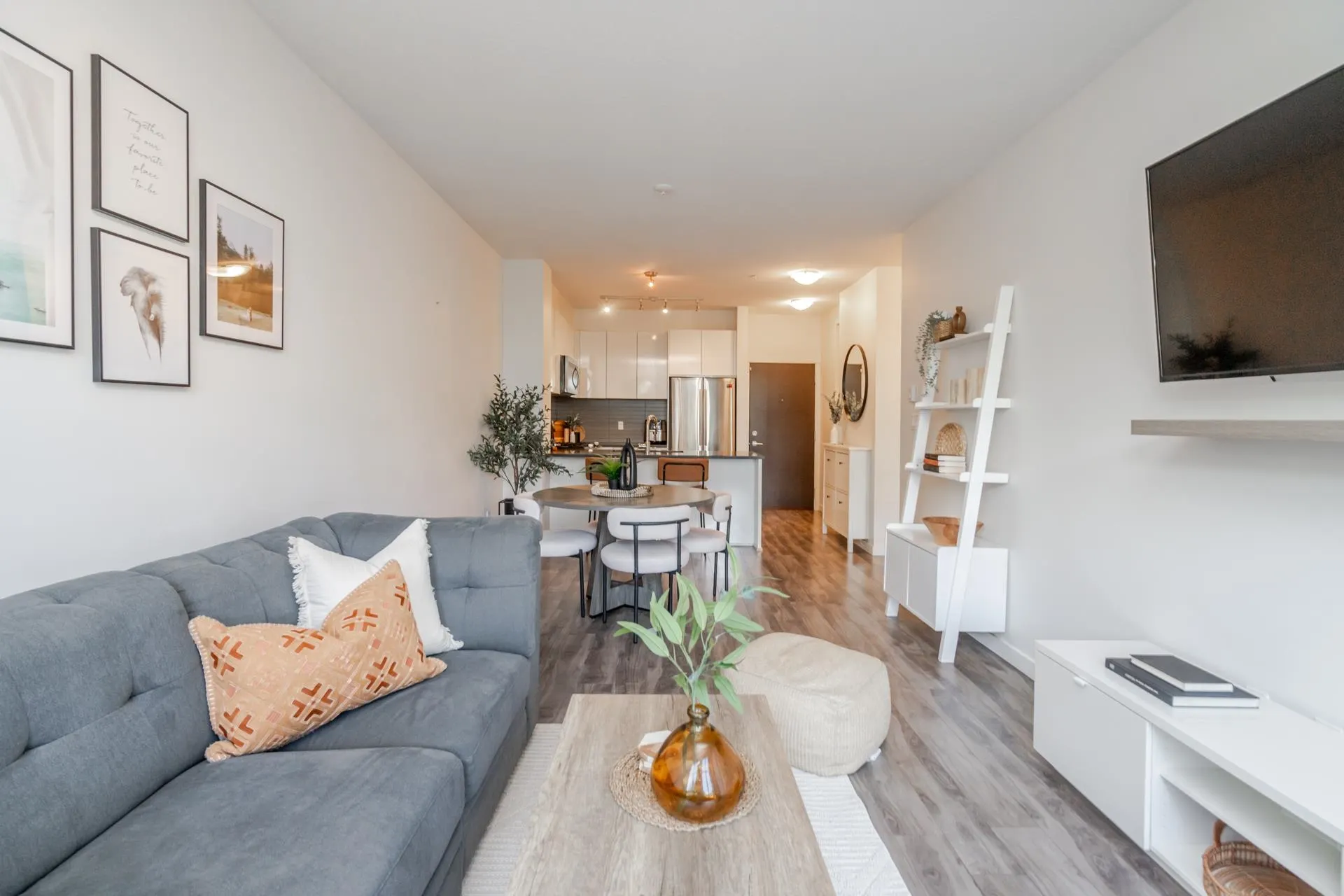 101 15137 33 Avenue