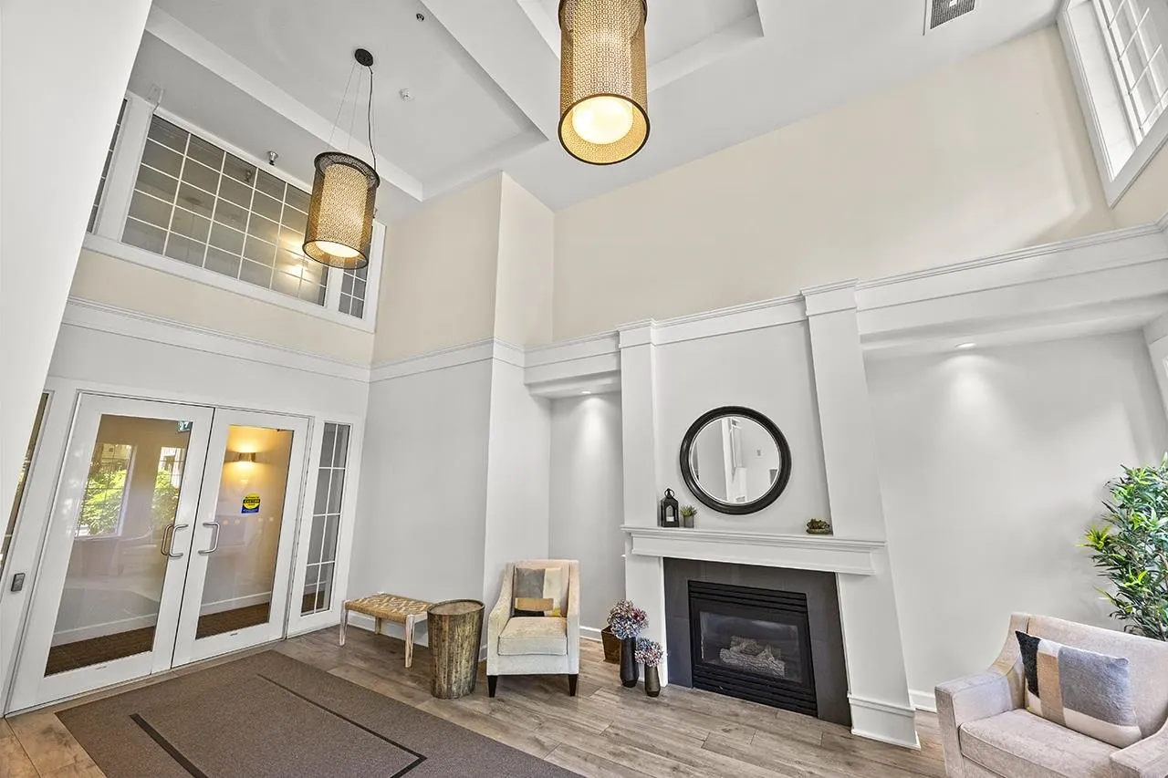 201 5605 Hampton Place