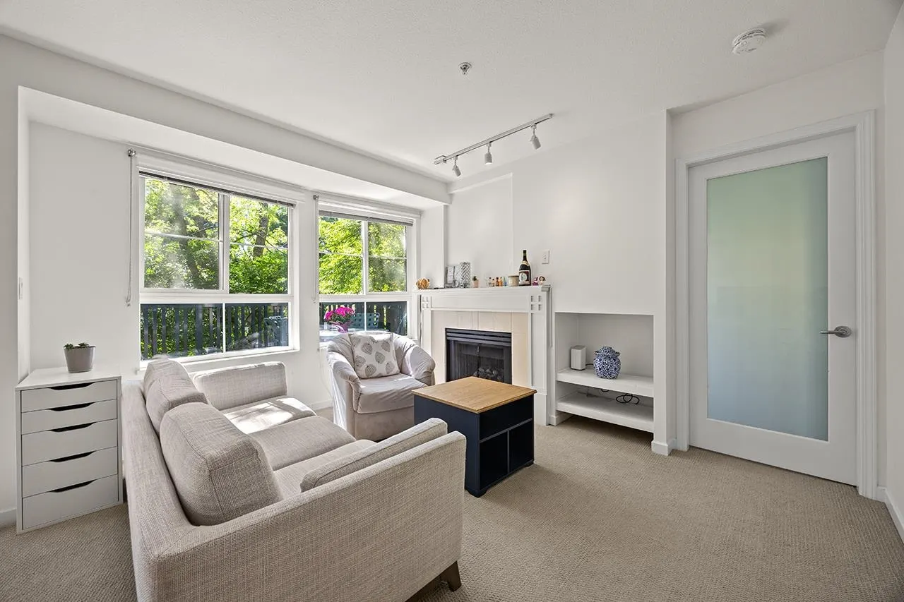 201 5605 Hampton Place