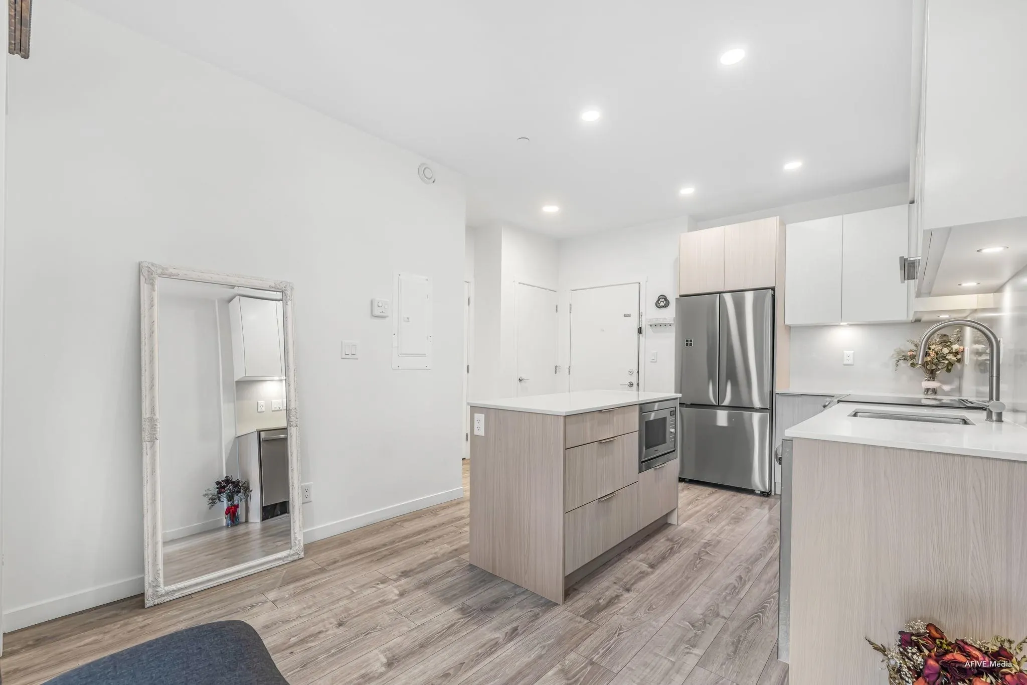 430 13968 Laurel Drive