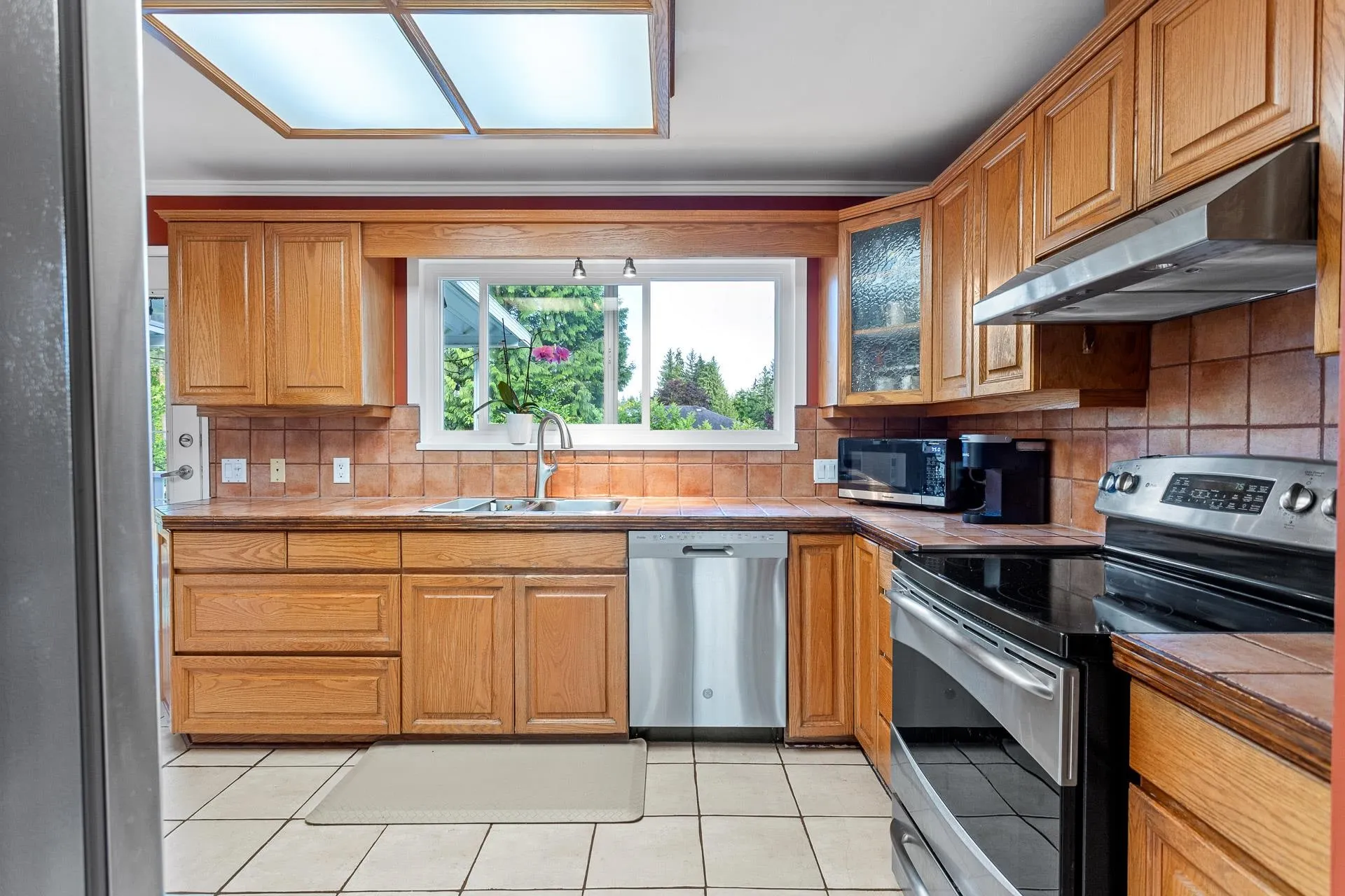 1549 Lynn Valley Road
