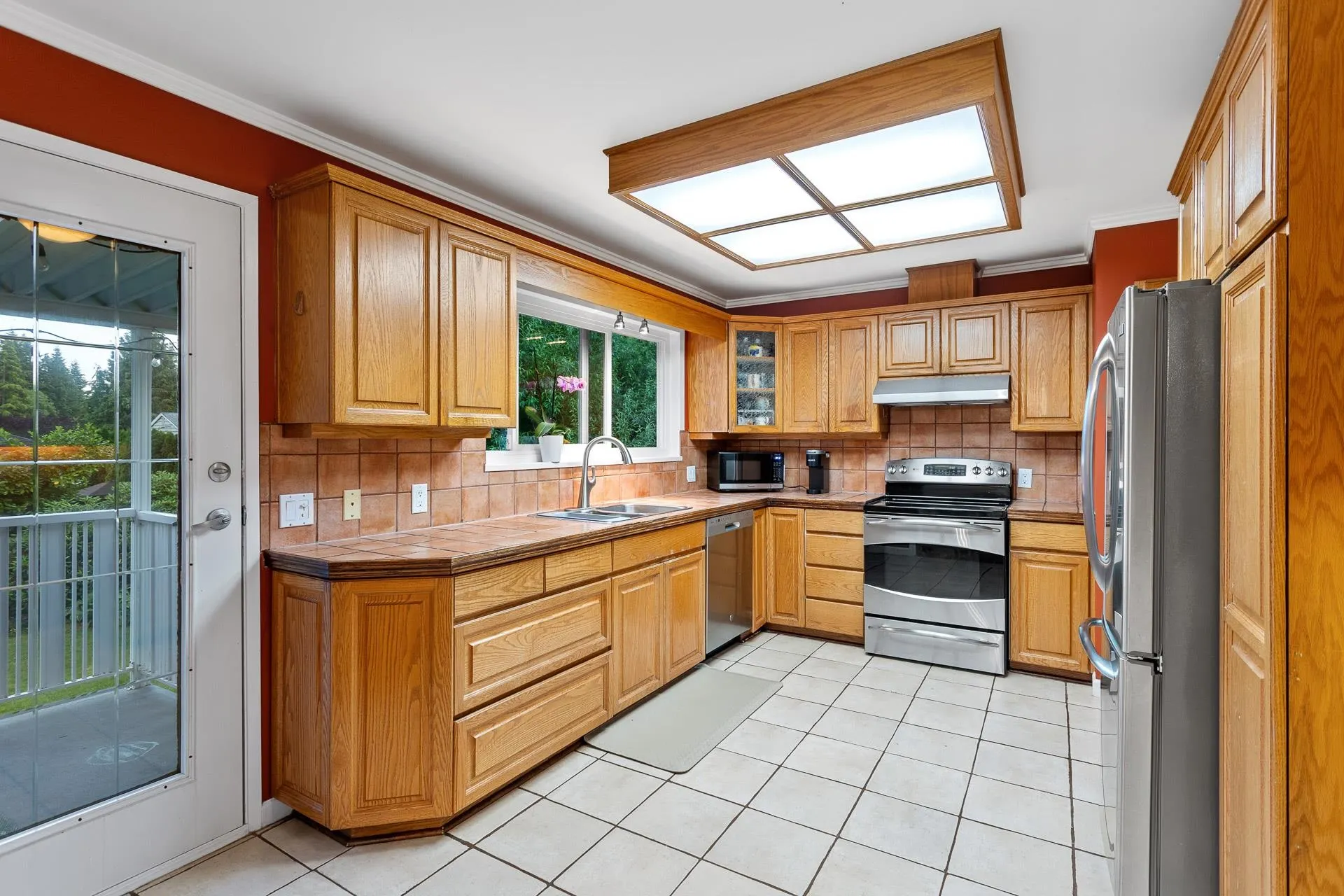 1549 Lynn Valley Road