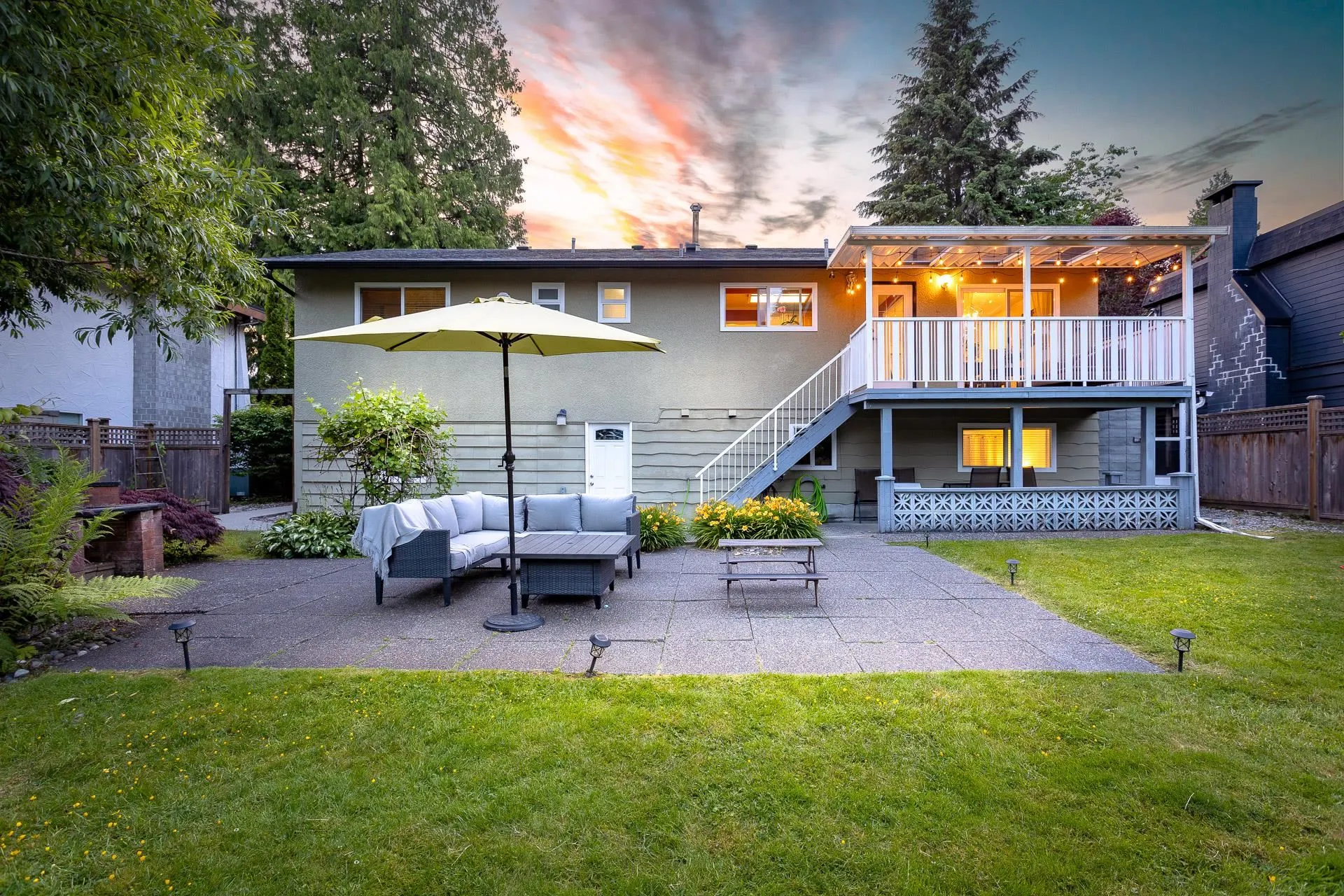 1549 Lynn Valley Road
