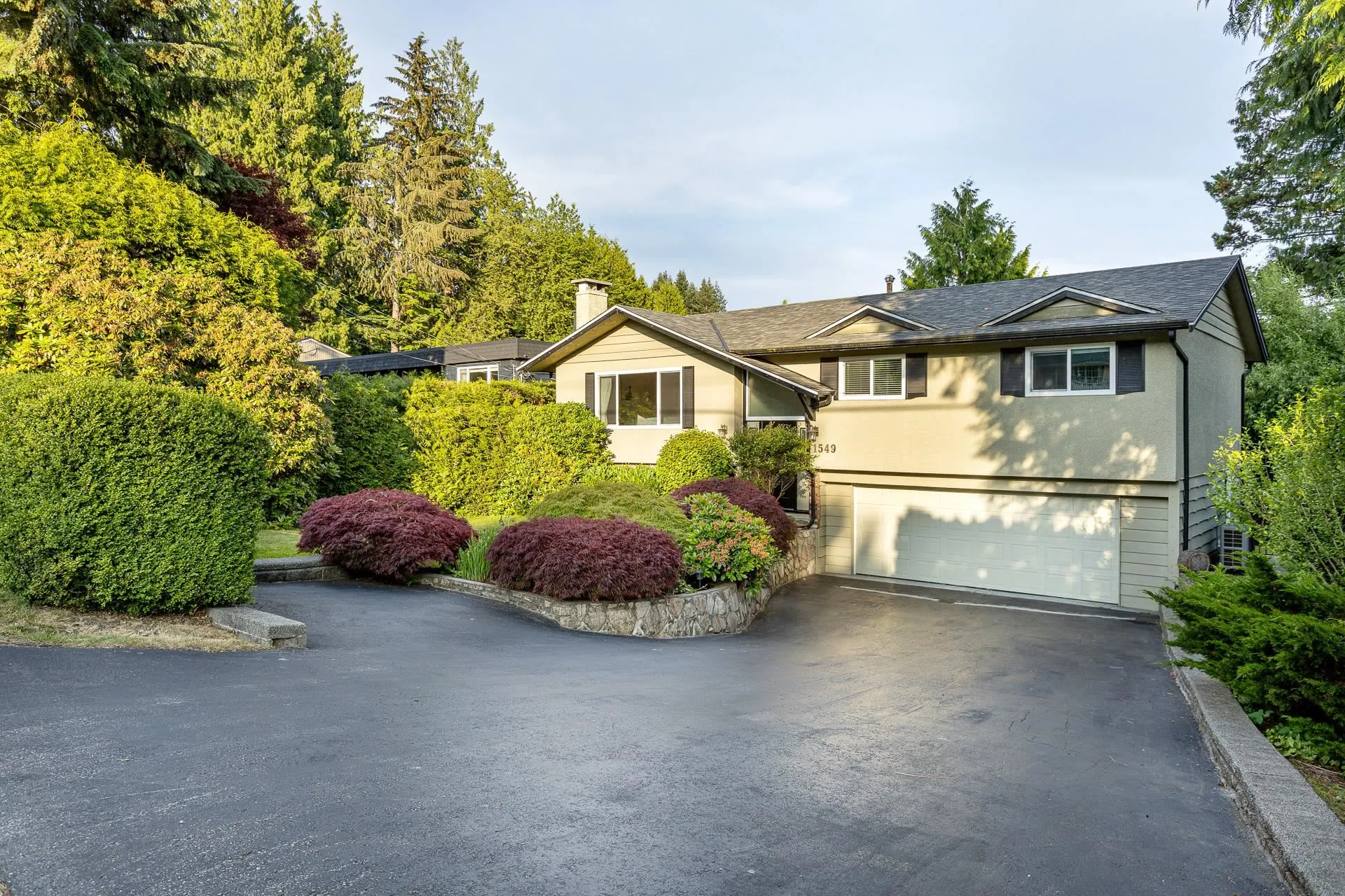 1549 Lynn Valley Road