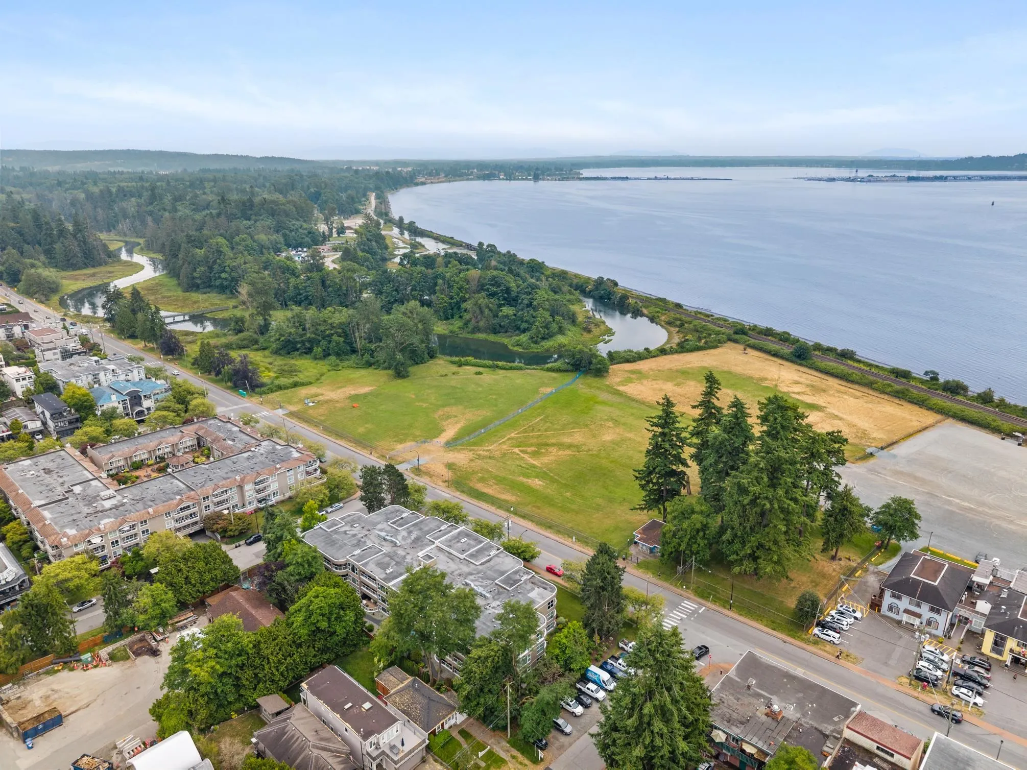 309 15809 Marine Drive