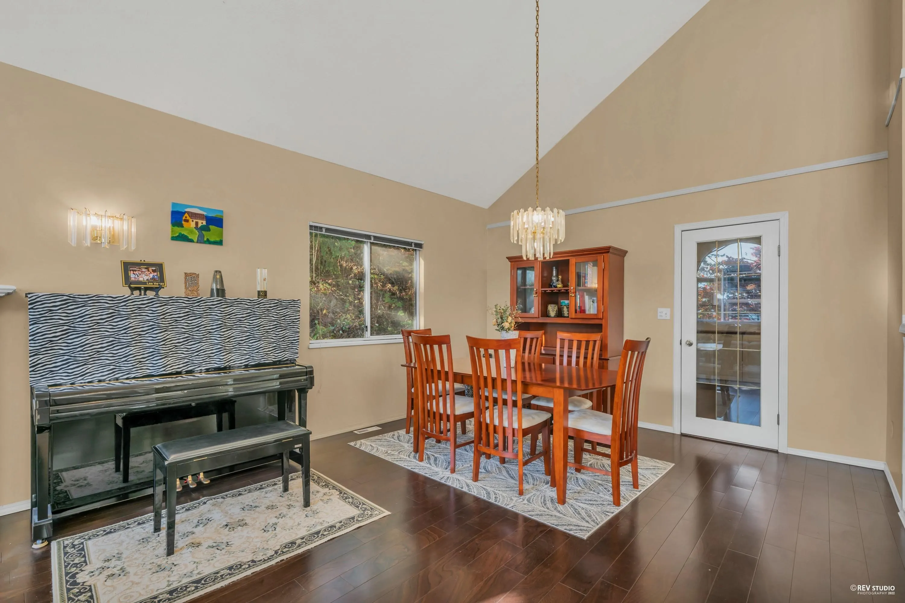 2233 Monashee Court