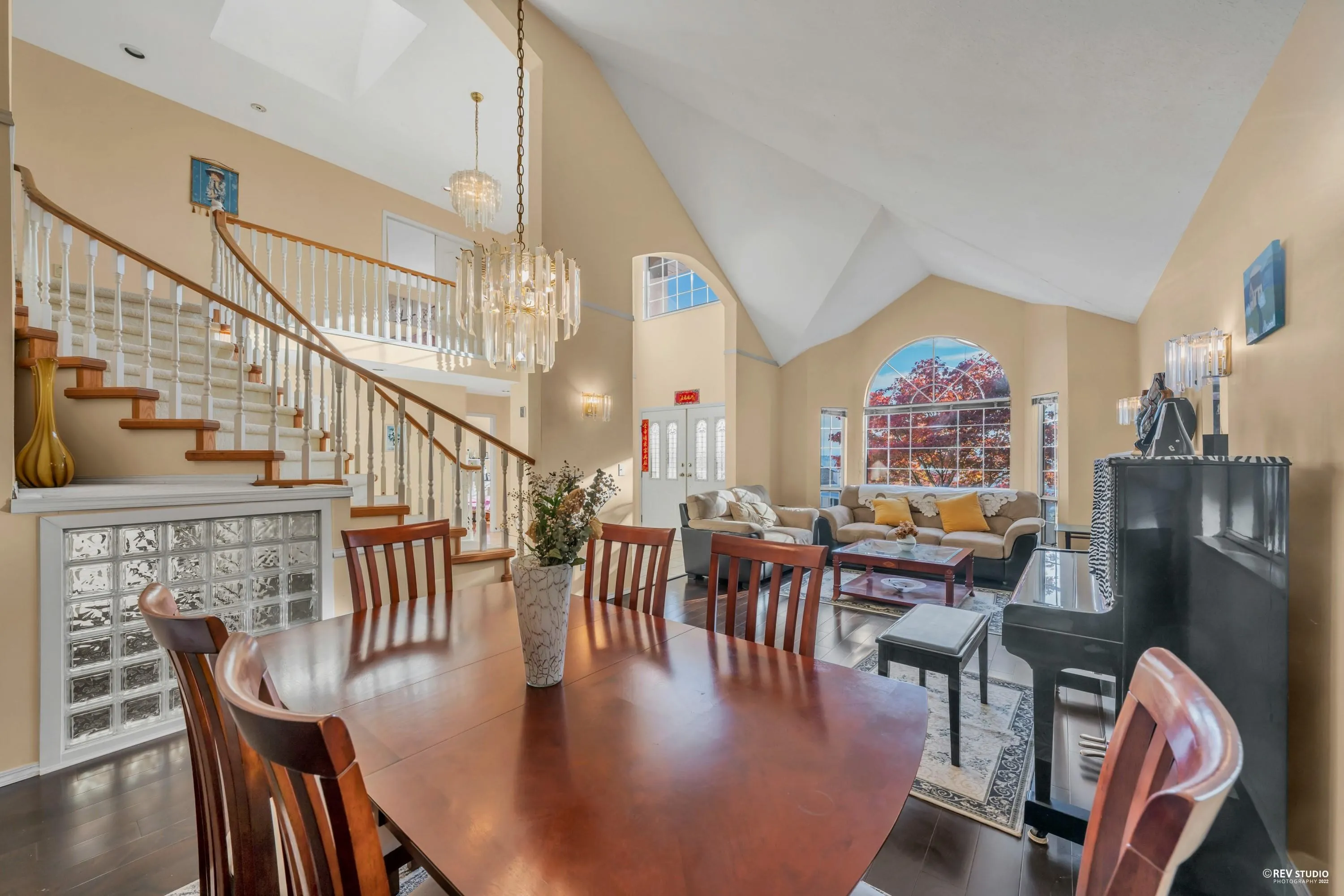 2233 Monashee Court