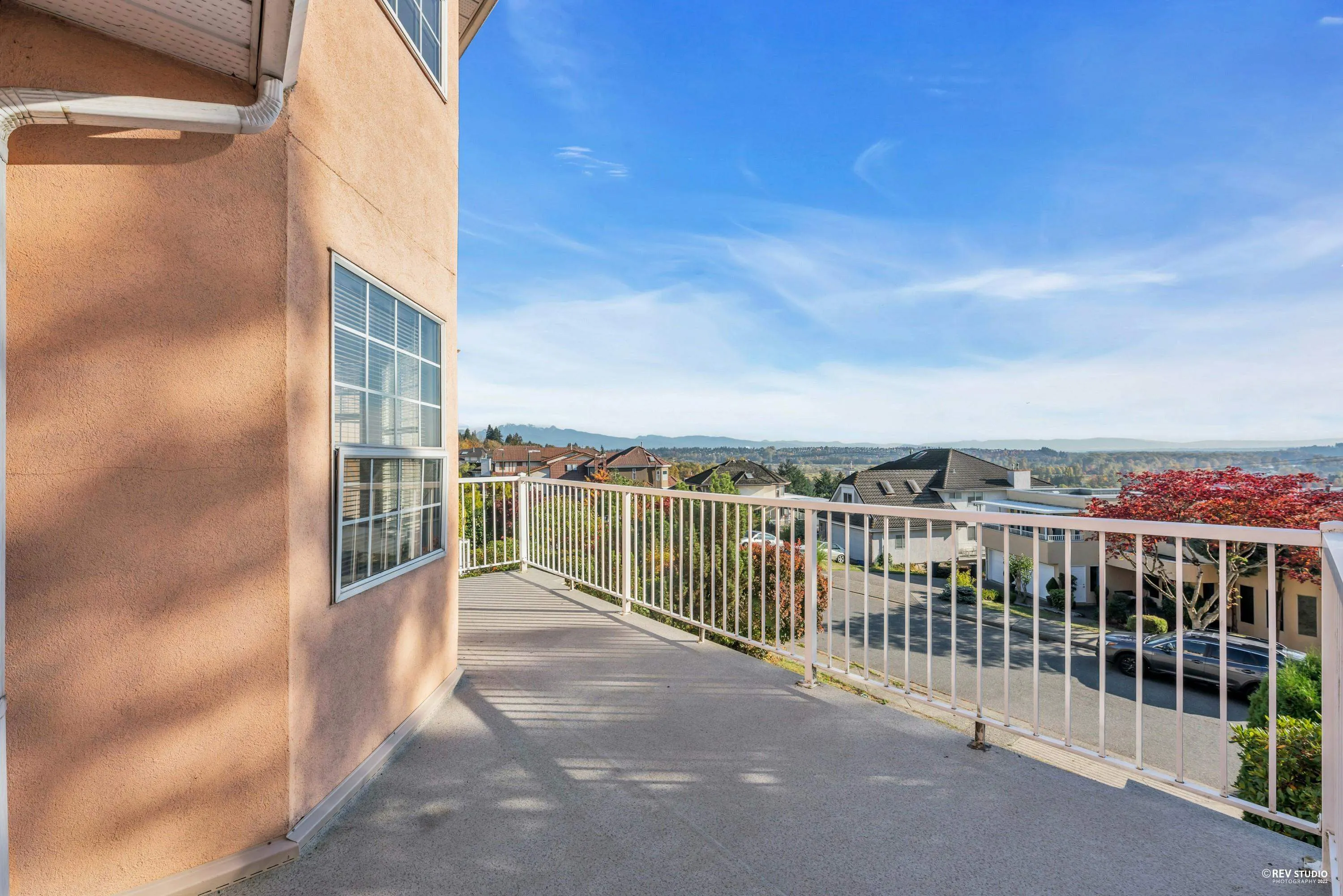 2233 Monashee Court