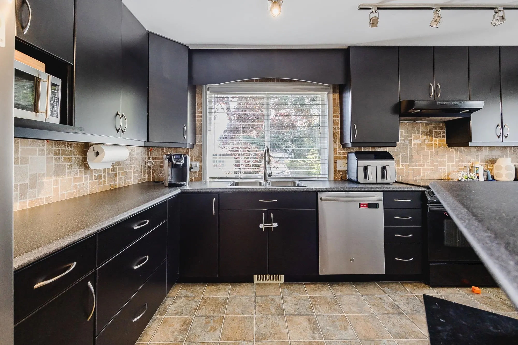 1 45821 Thomas Road