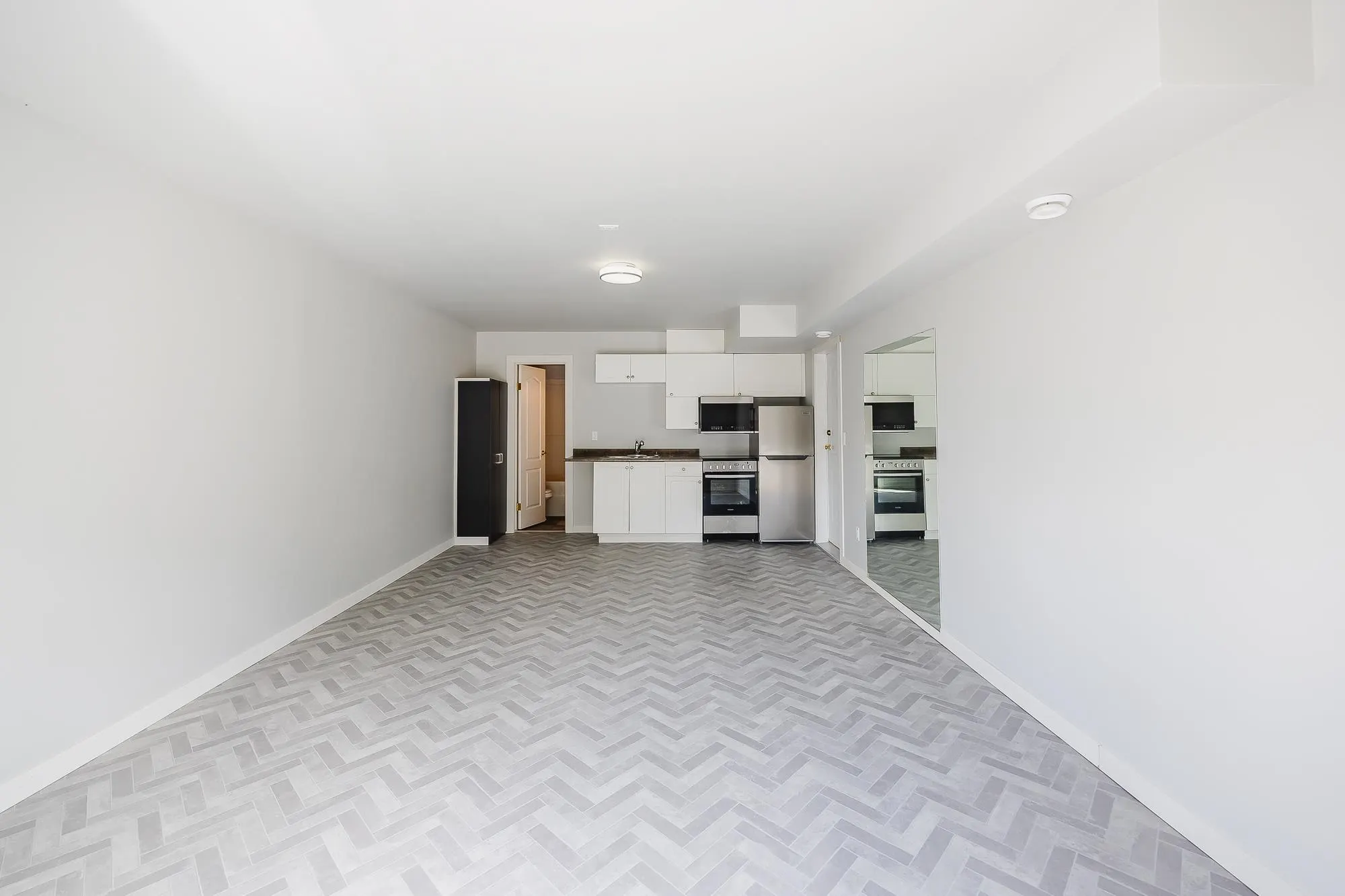 2 45821 Thomas Road