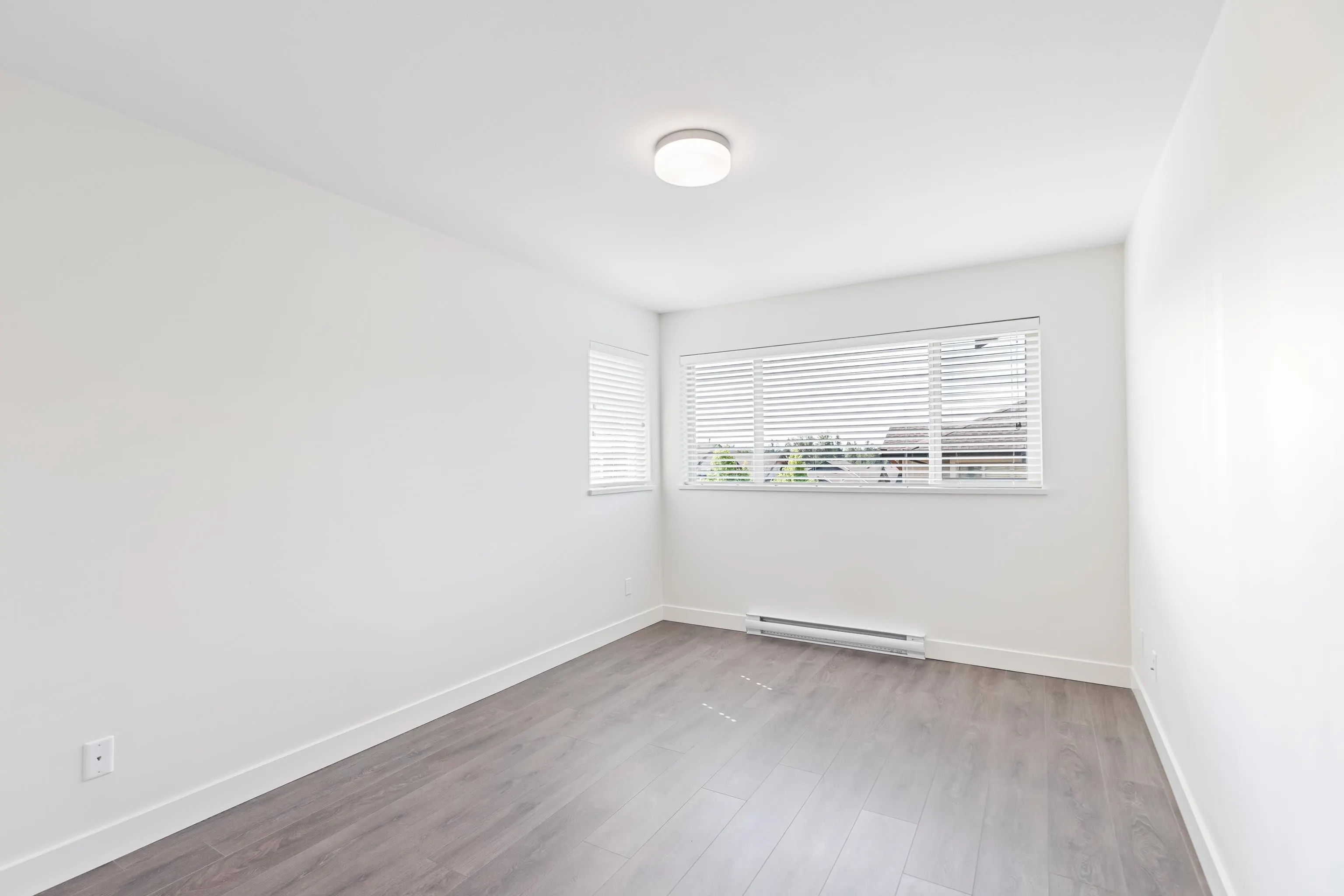144 11305 240 Street