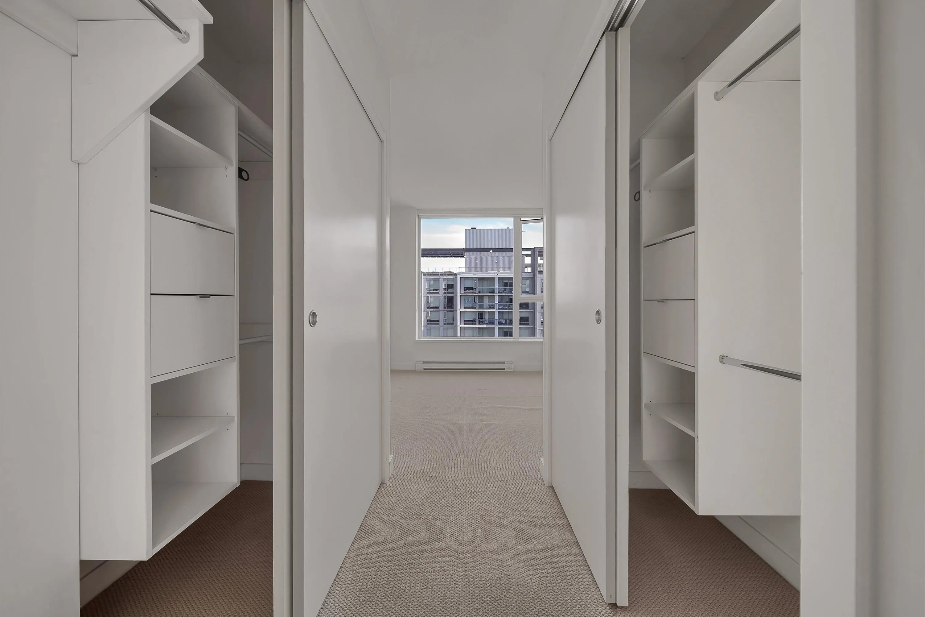 4508 13696 100 Avenue