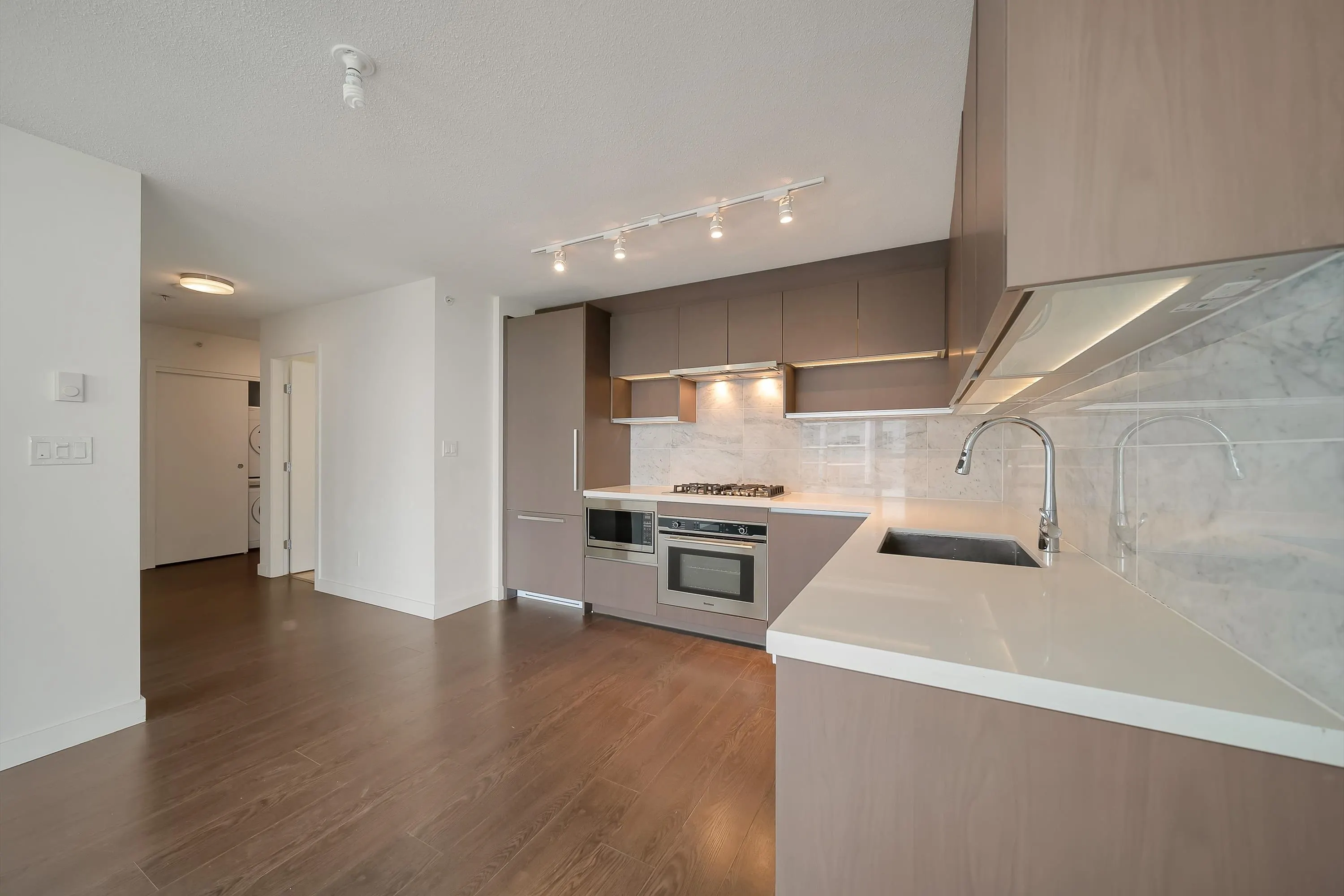 4508 13696 100 Avenue