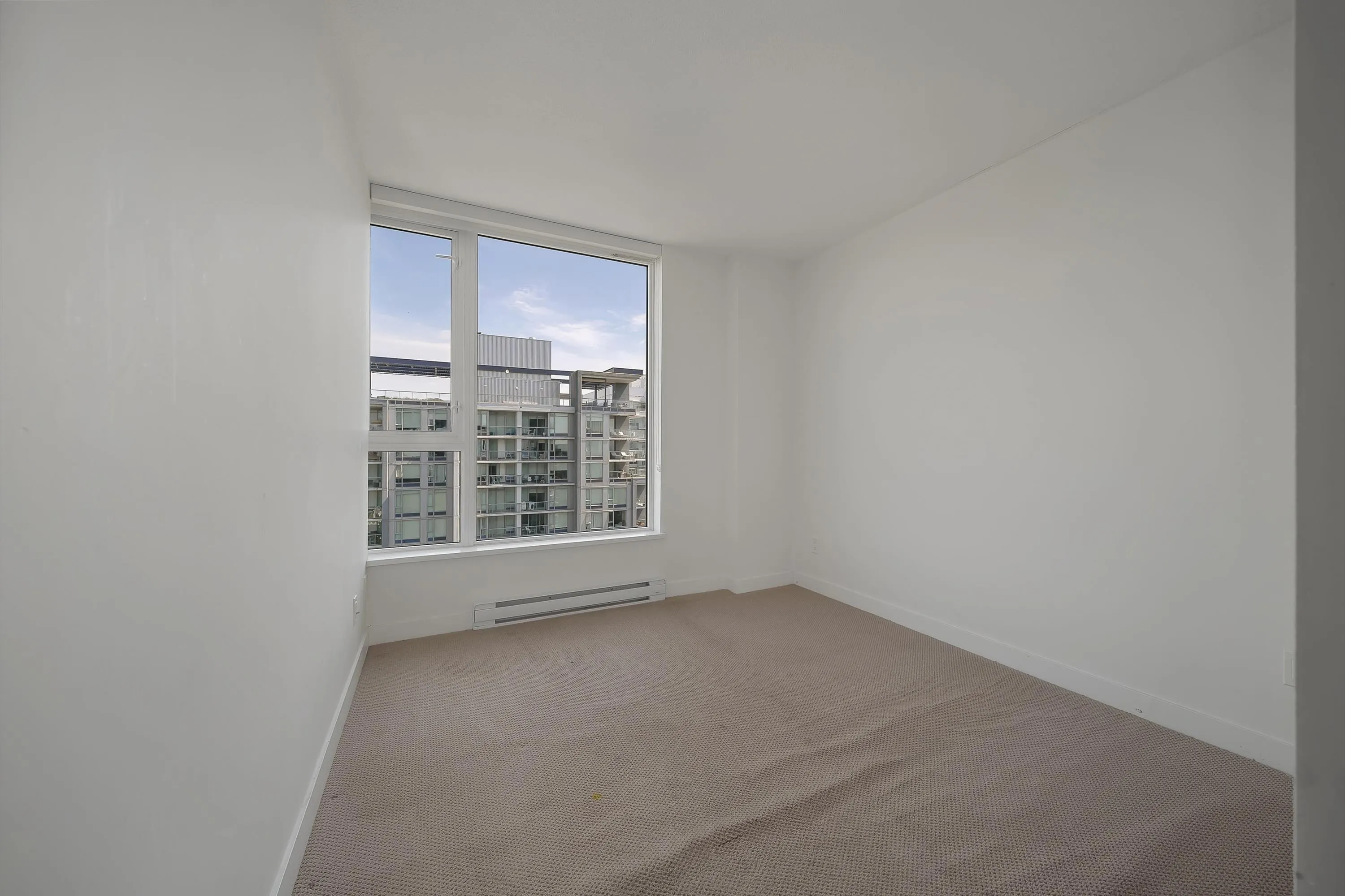 4508 13696 100 Avenue