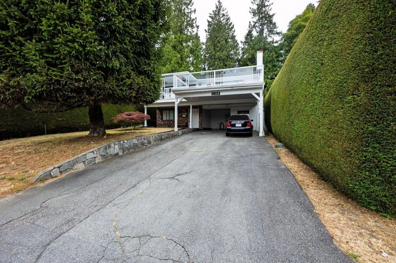 1154 Wellington Drive