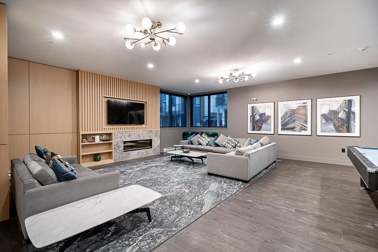 28 15151 Edmund Drive