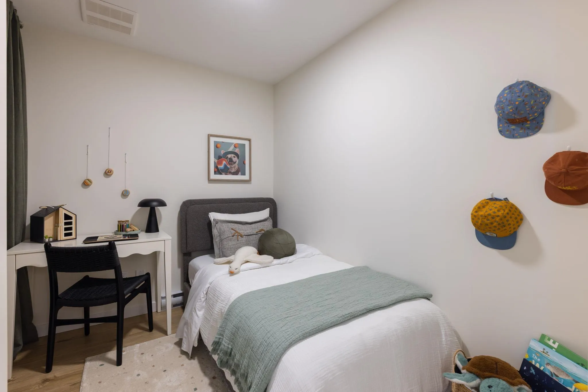 307 33920 Best Avenue