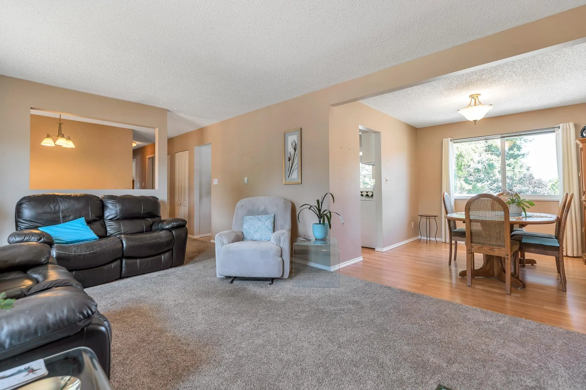 3838 Chadsey Crescent