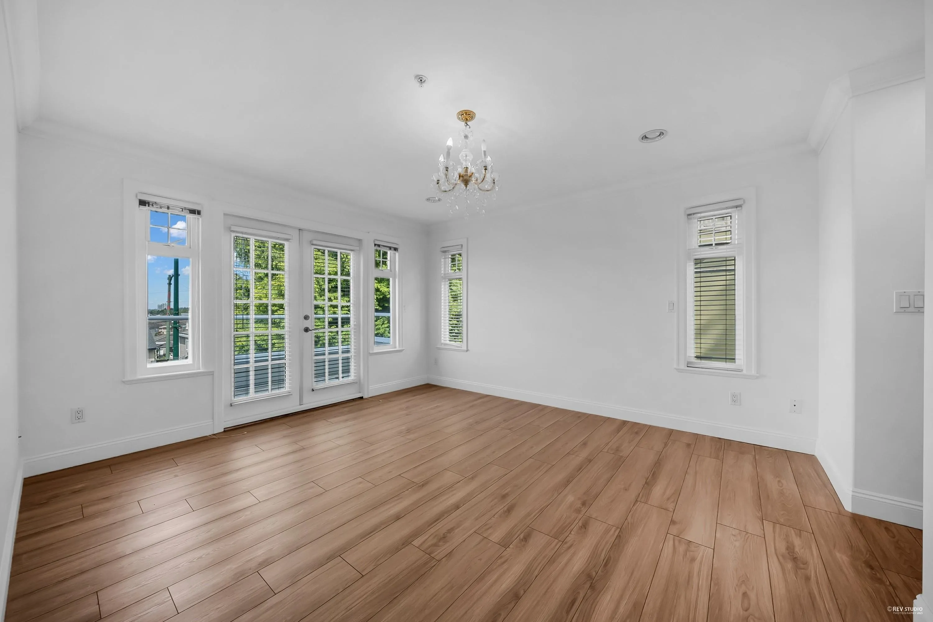 7938 Victoria Drive