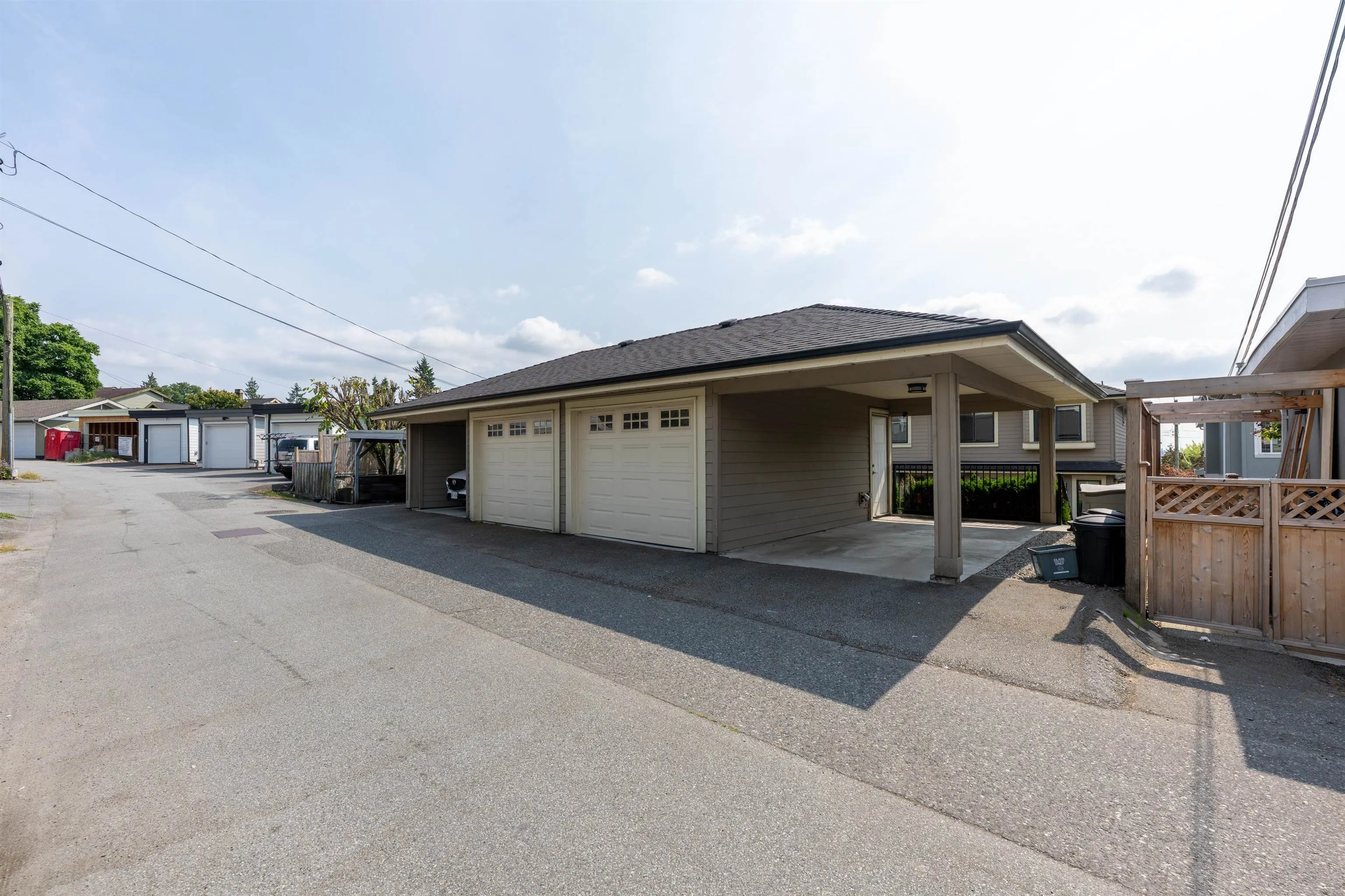 320 E Keith Road