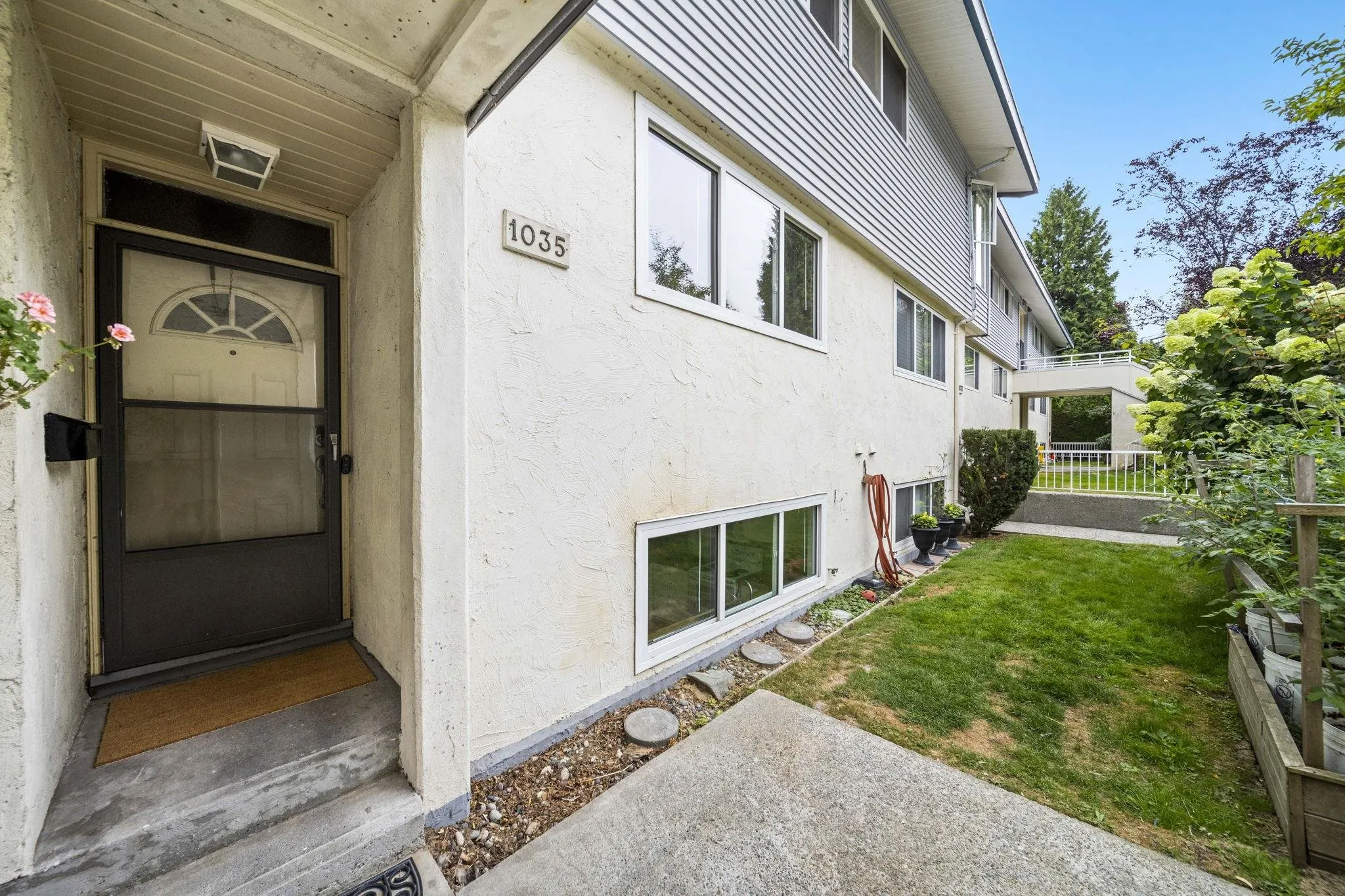 1035 Cecile Drive