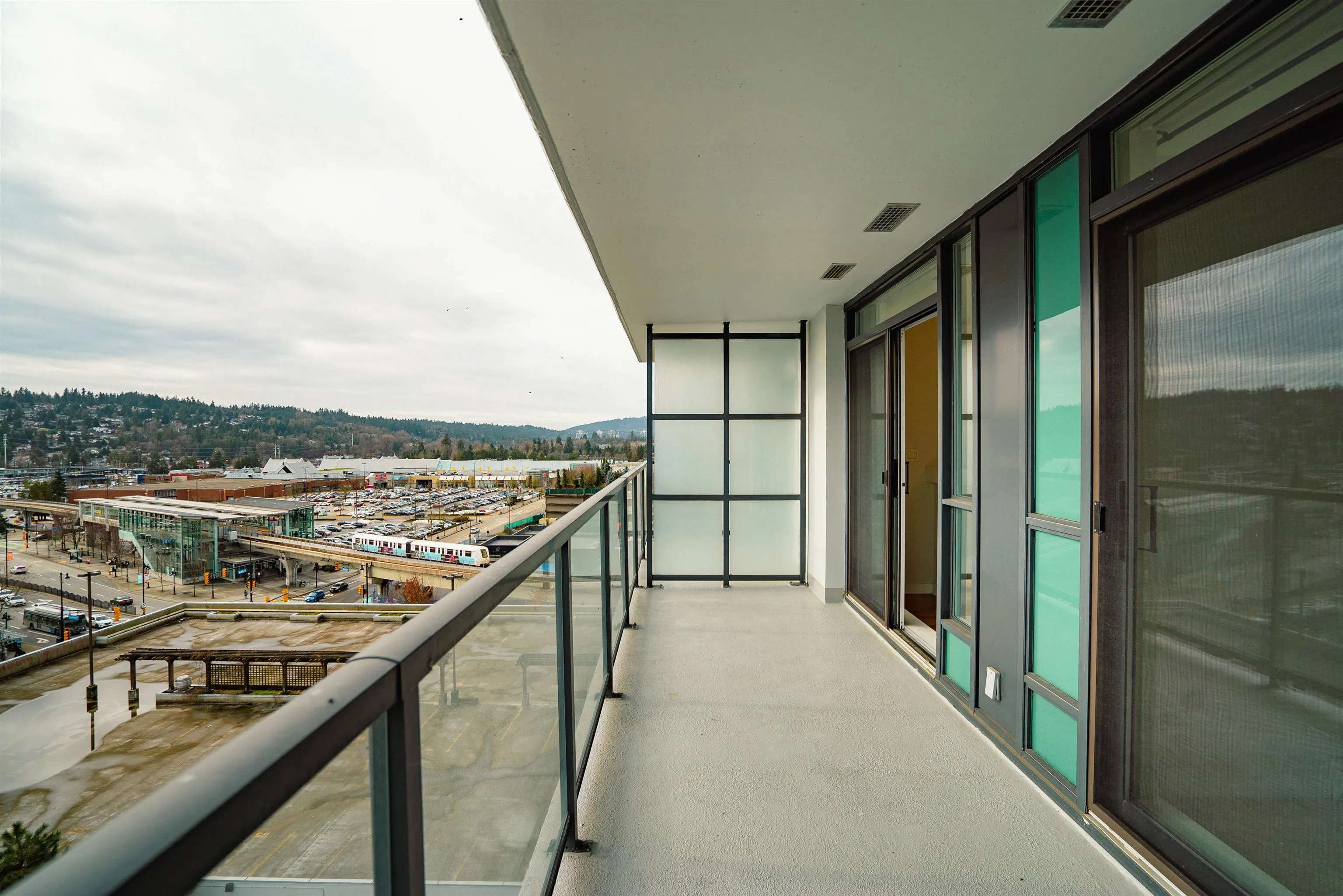 906 1178 Heffley Crescent