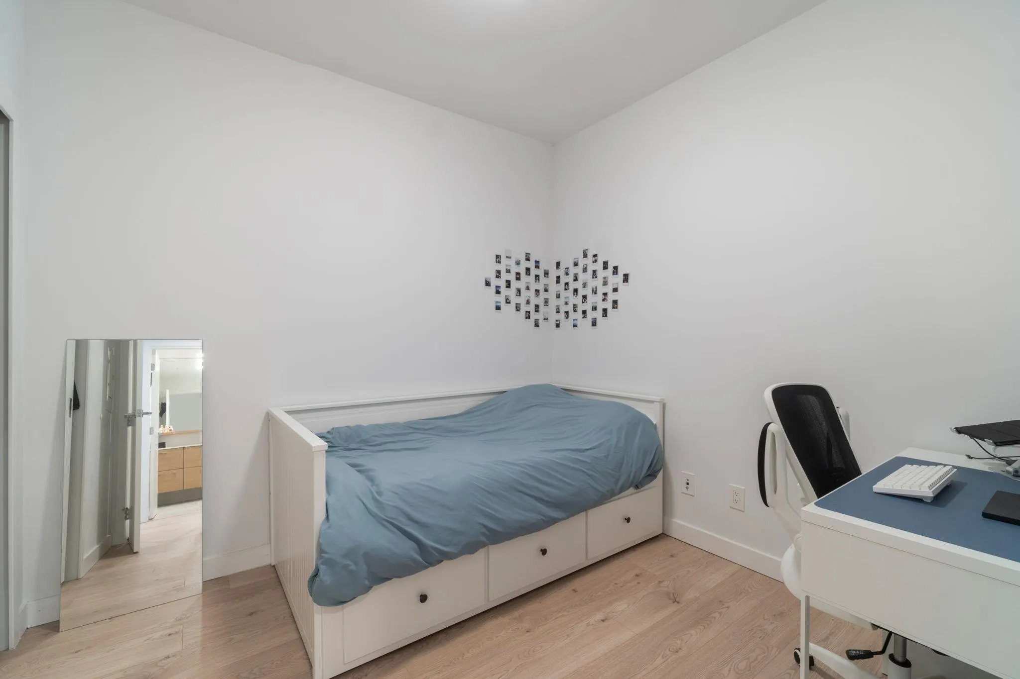 2103 2181 Madison Avenue