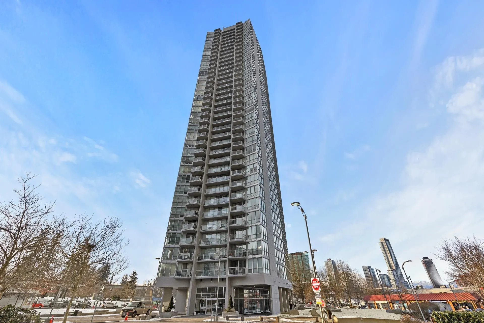 3005 13618 100 Avenue