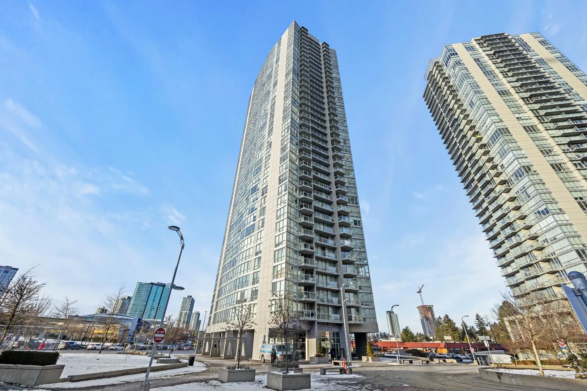 3005 13618 100 Avenue